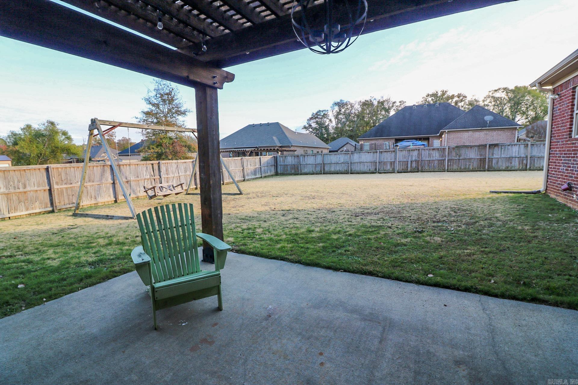 SHADOW CREEK - Residential