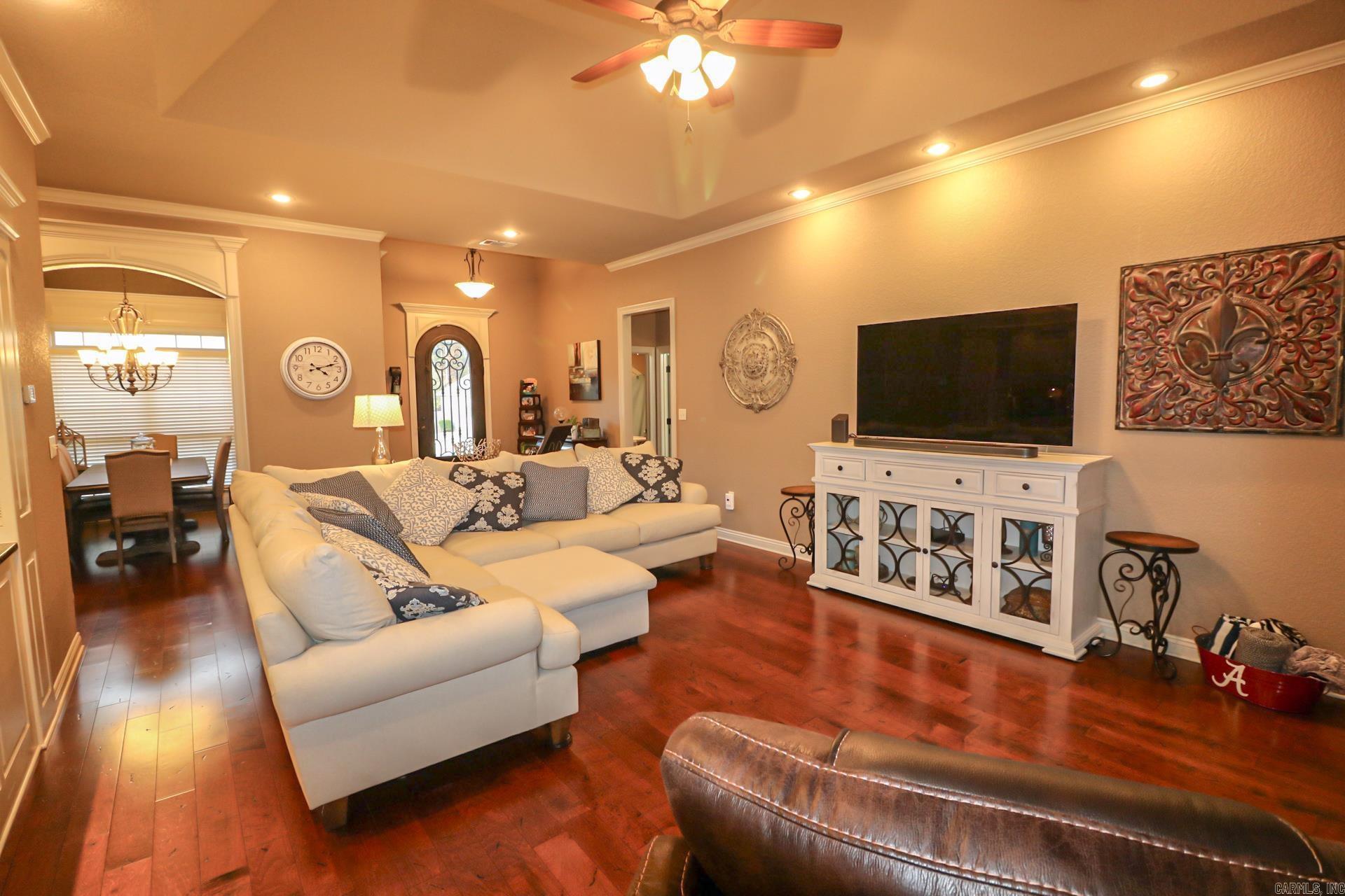 SHADOW CREEK - Residential