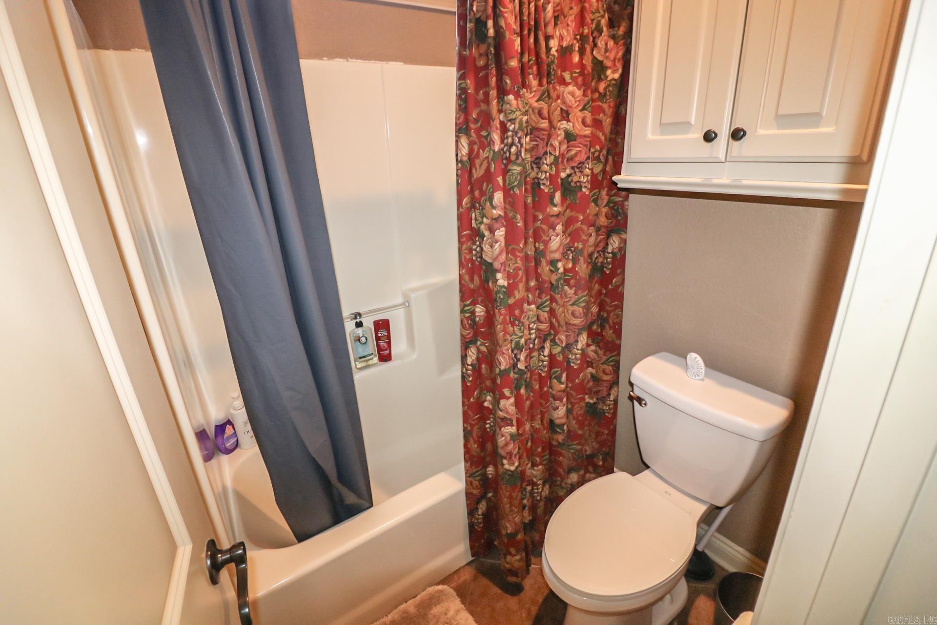 SHADOW CREEK - Residential