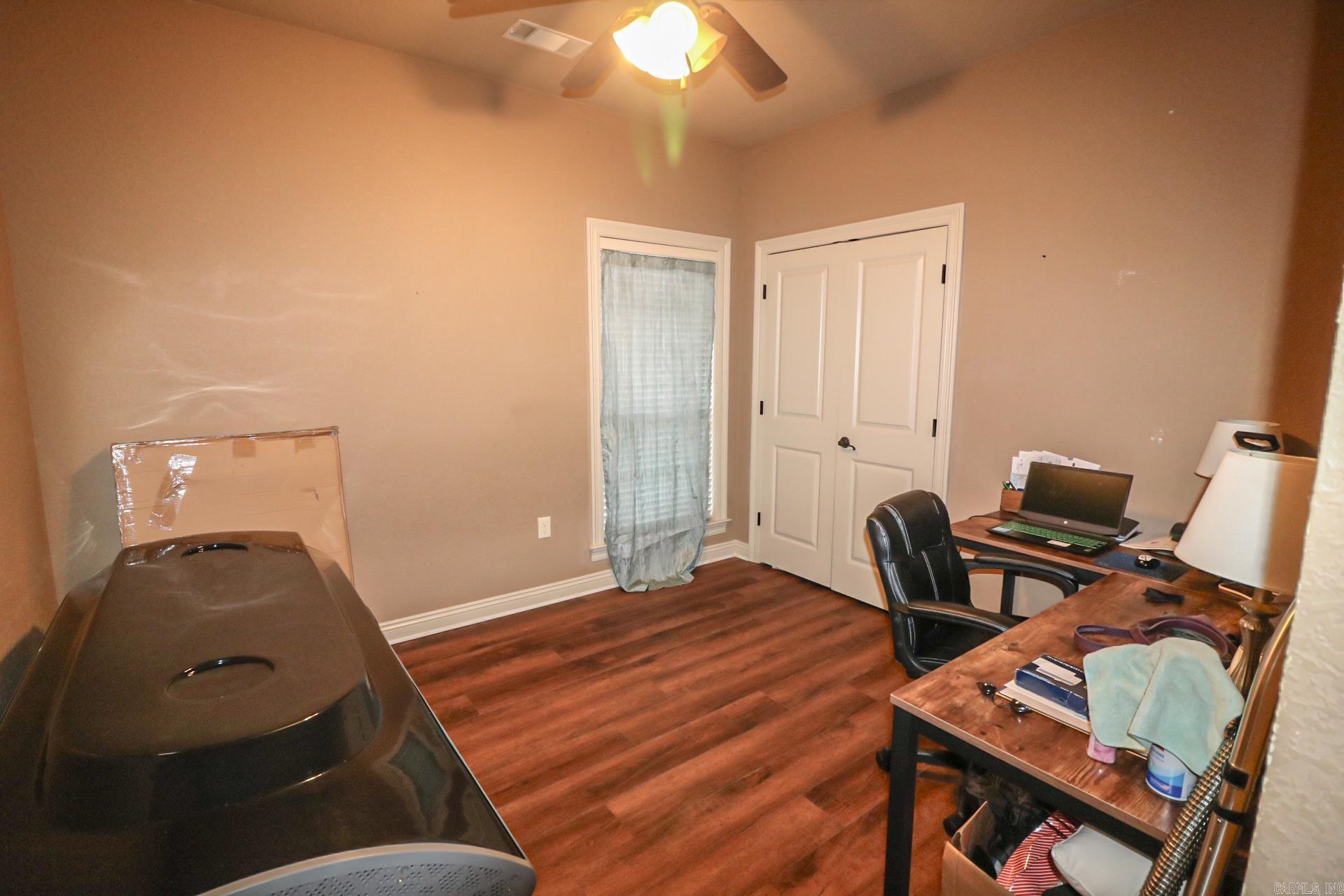 SHADOW CREEK - Residential