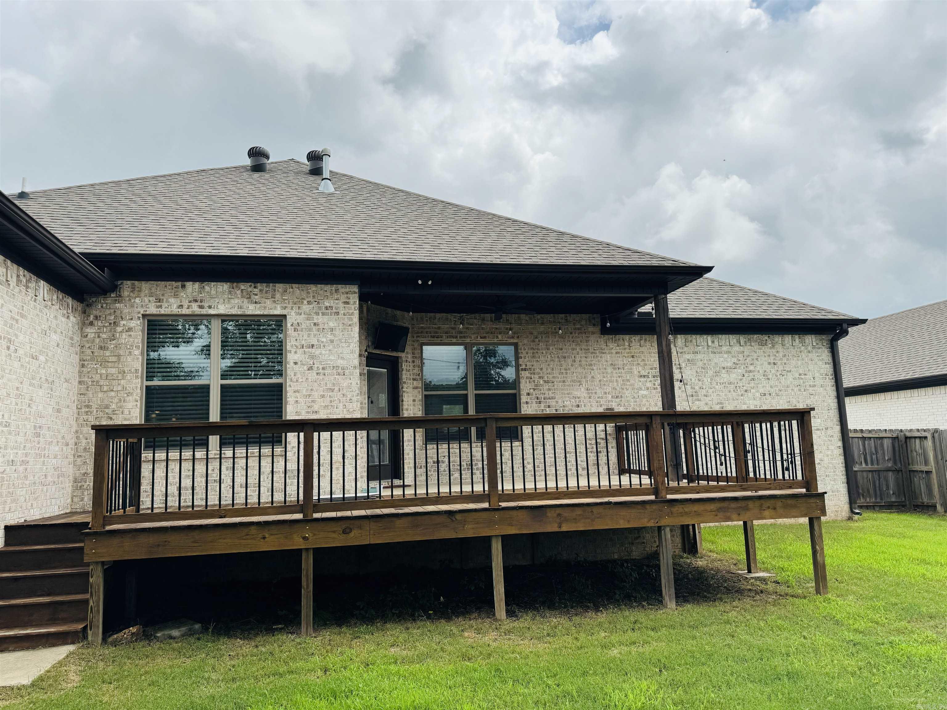 MILLERS GLENN - Residential