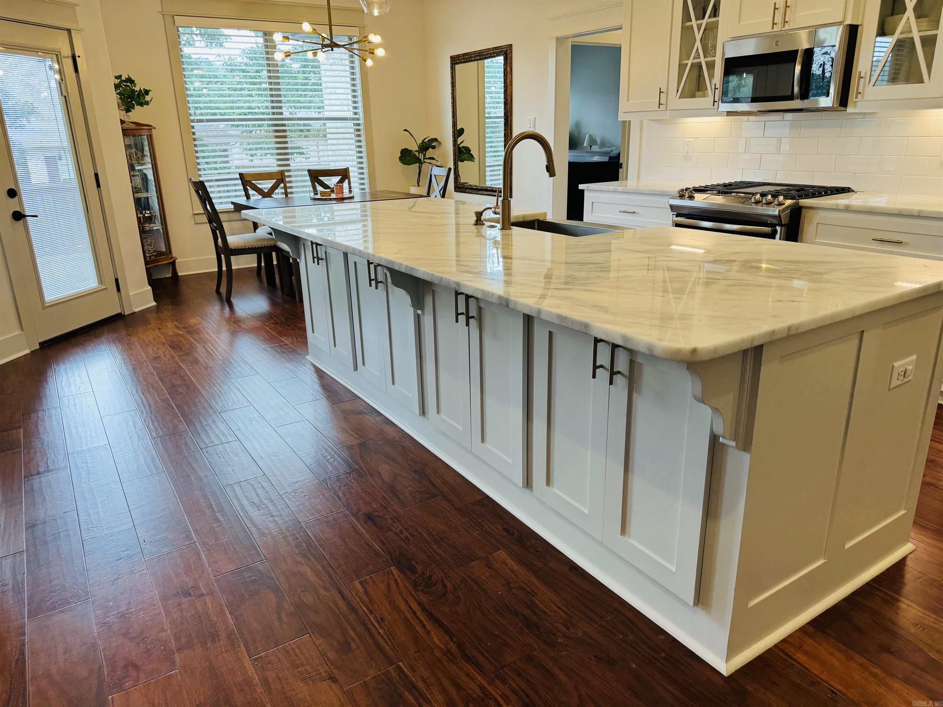 MILLERS GLENN - Residential