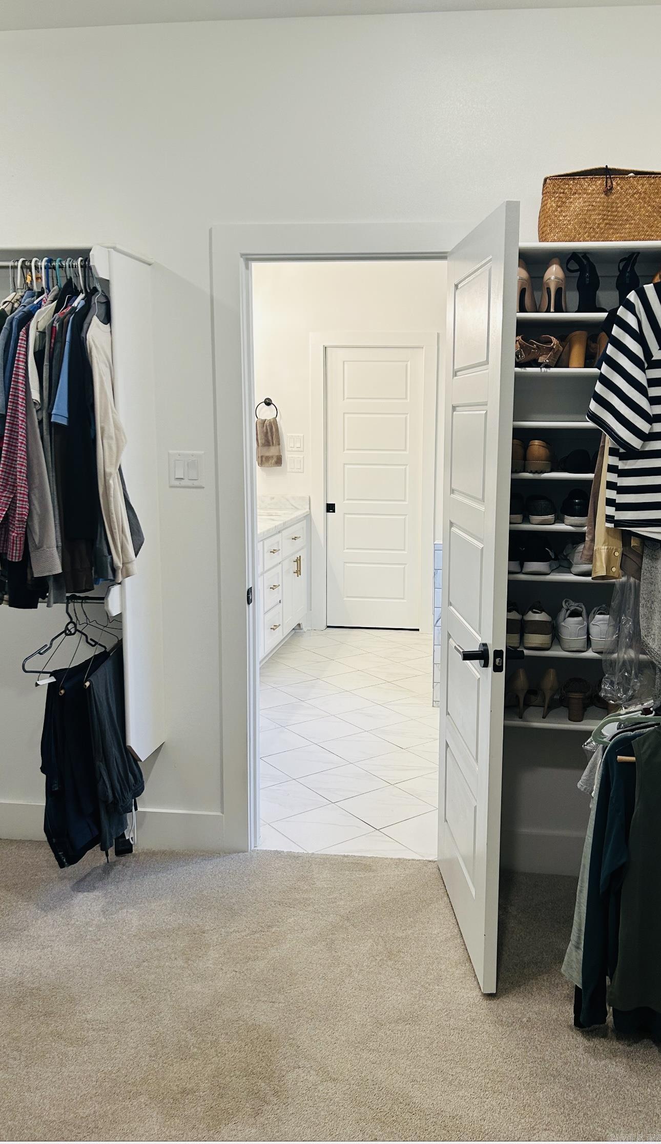 MILLERS GLENN - Residential