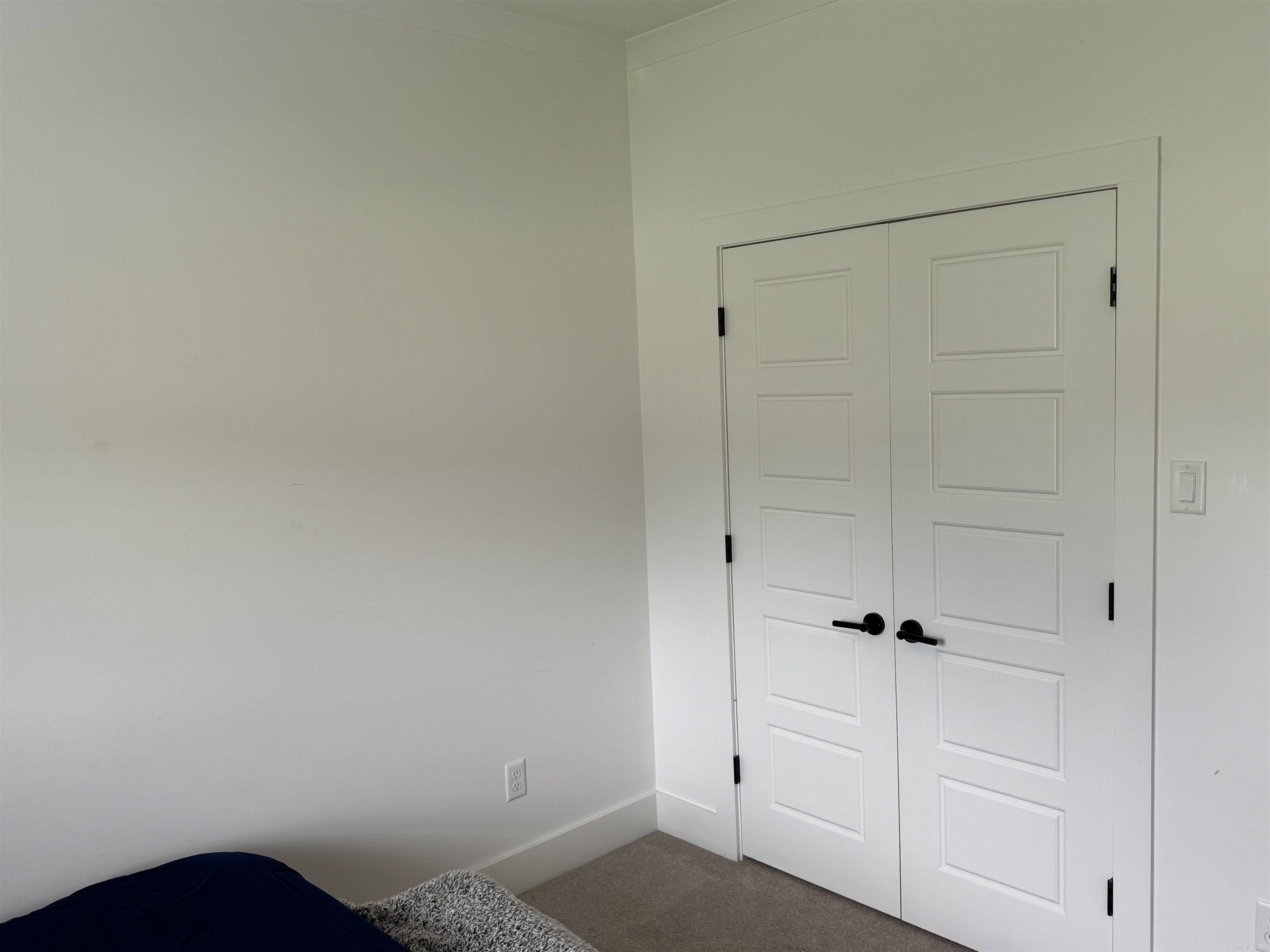 MILLERS GLENN - Residential