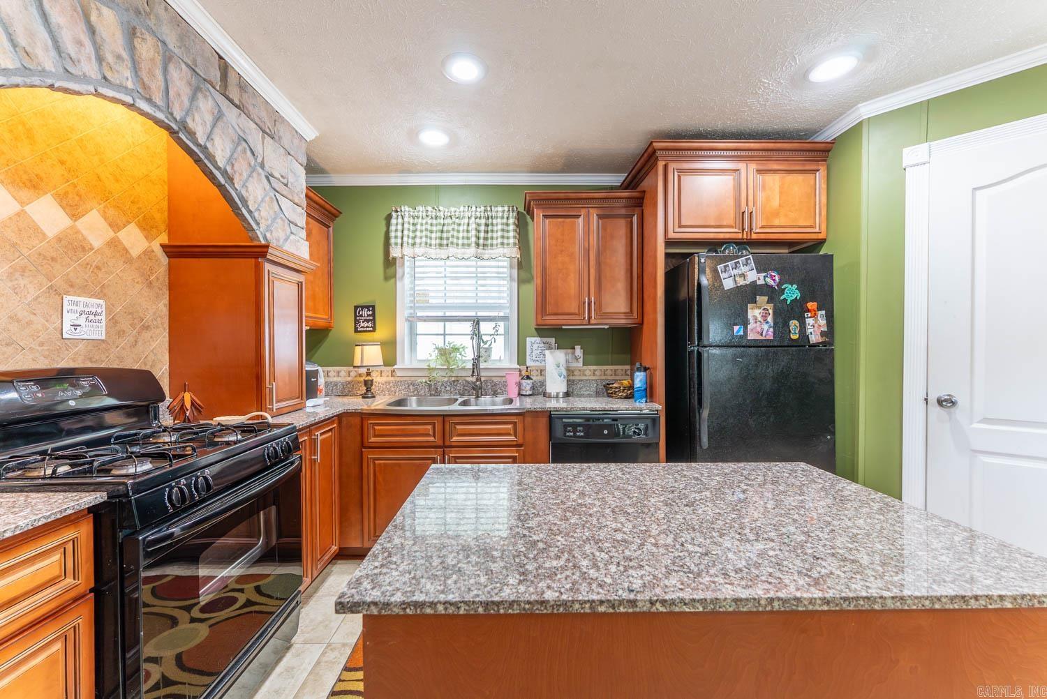 ROLLING MEADOWS MOBILE HOME PARK - Residential