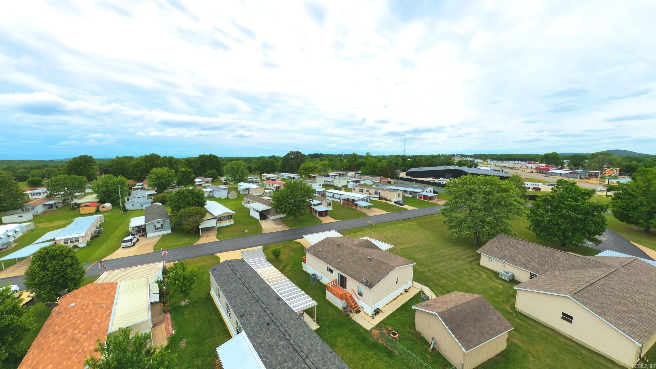 ROLLING MEADOWS MOBILE HOME PARK - Residential