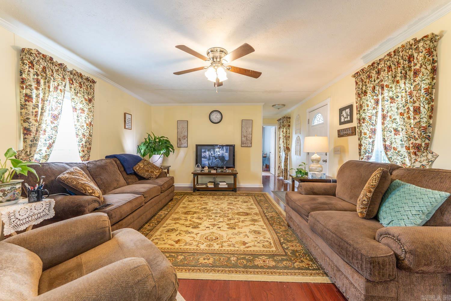 ROLLING MEADOWS MOBILE HOME PARK - Residential
