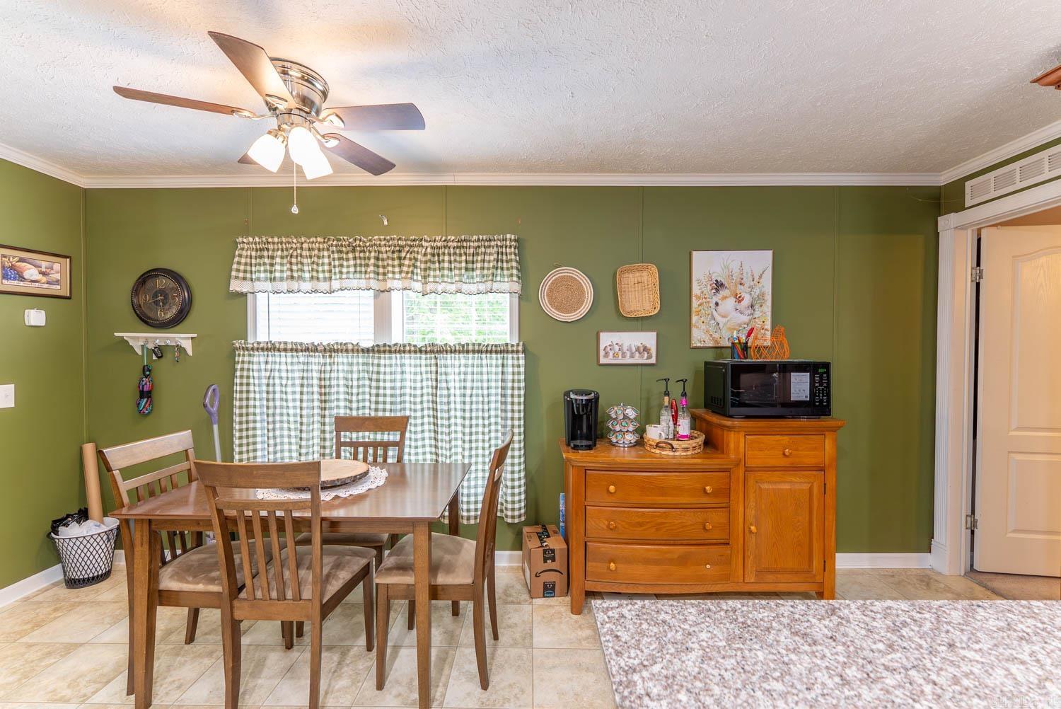ROLLING MEADOWS MOBILE HOME PARK - Residential