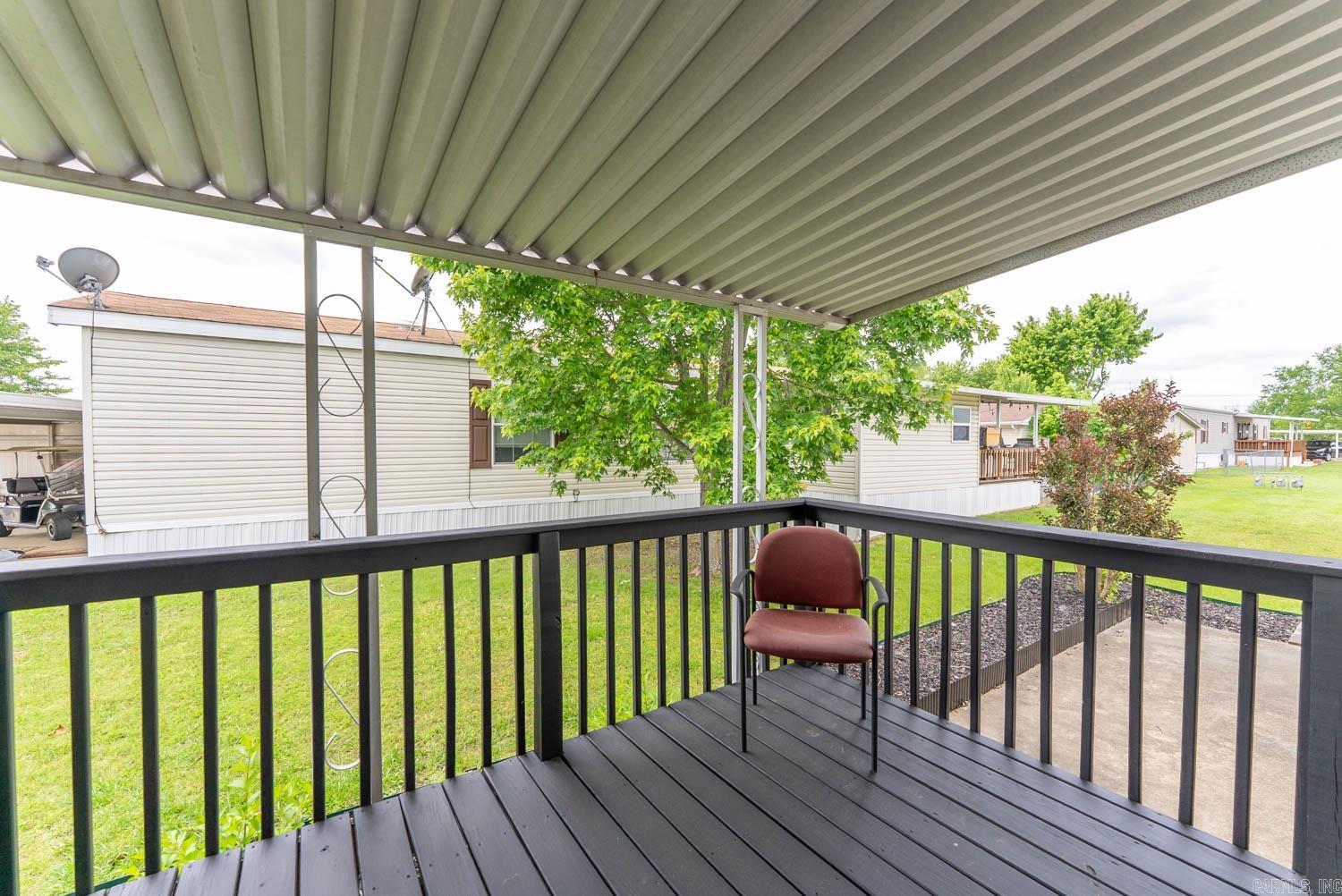 ROLLING MEADOWS MOBILE HOME PARK - Residential