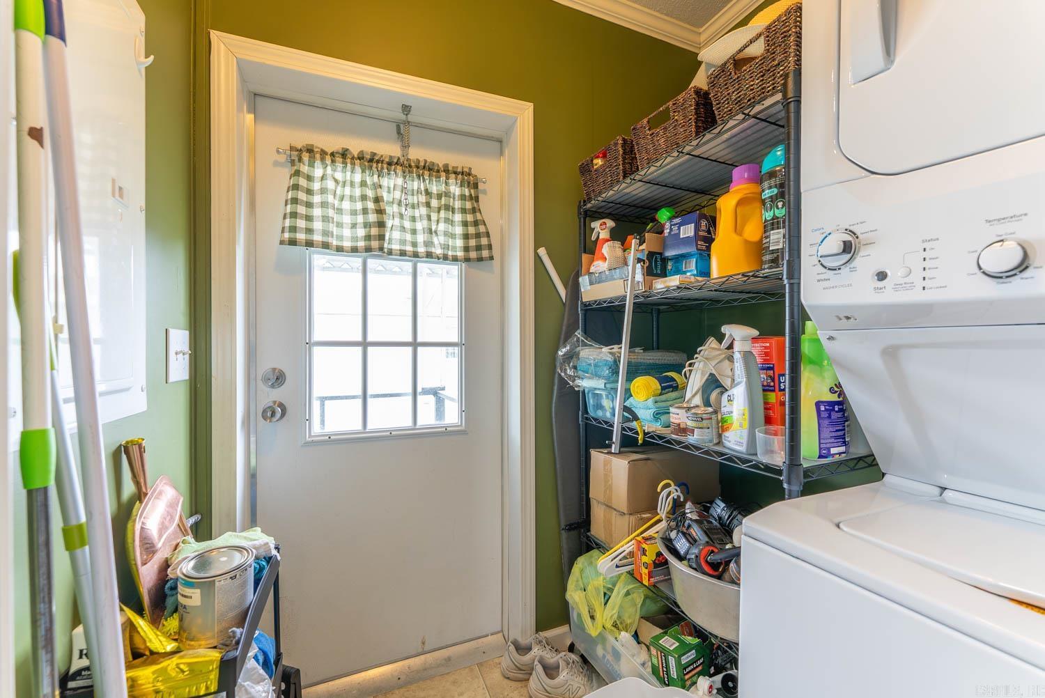 ROLLING MEADOWS MOBILE HOME PARK - Residential