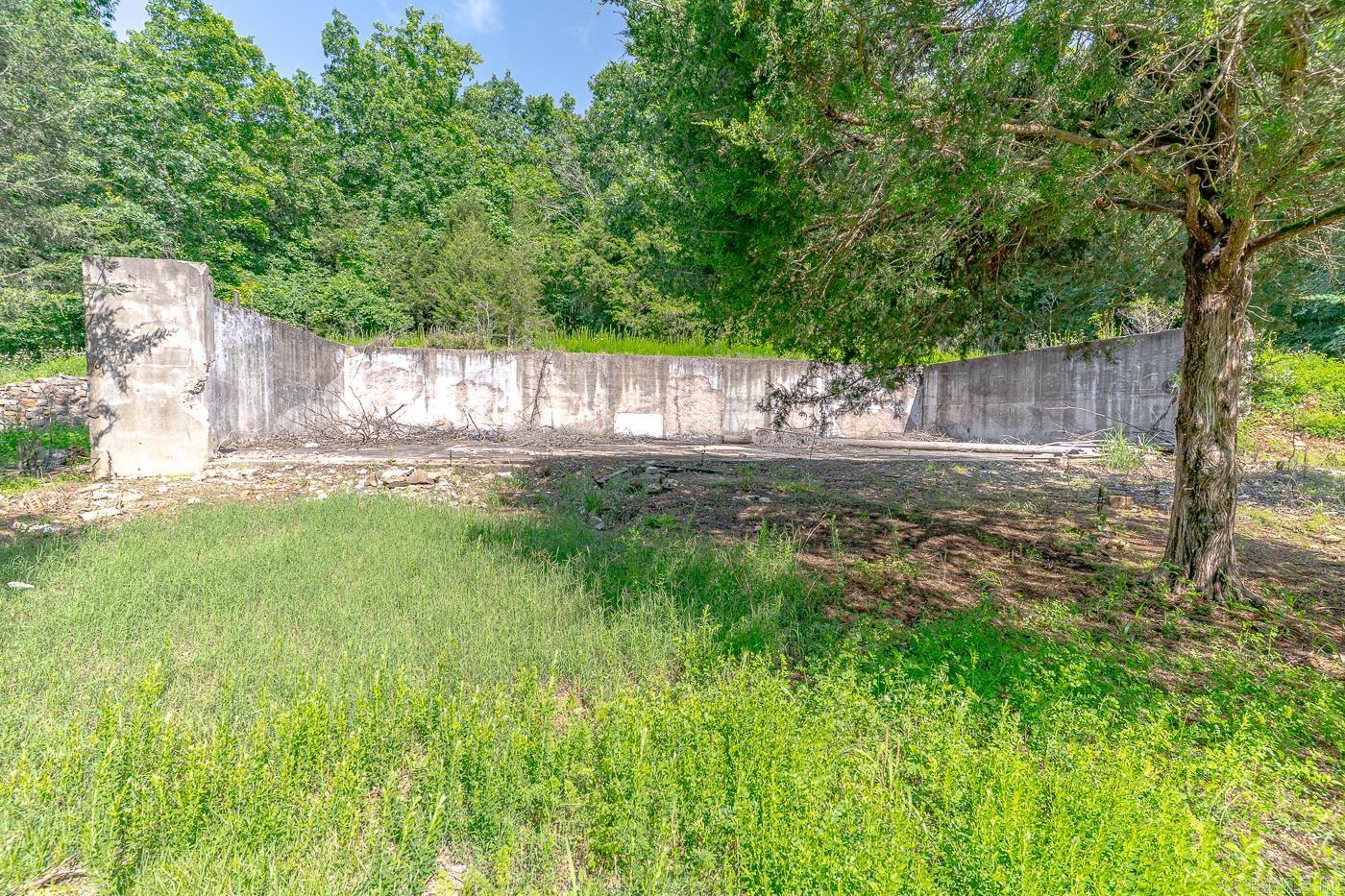 Mountain View First Stone - Land