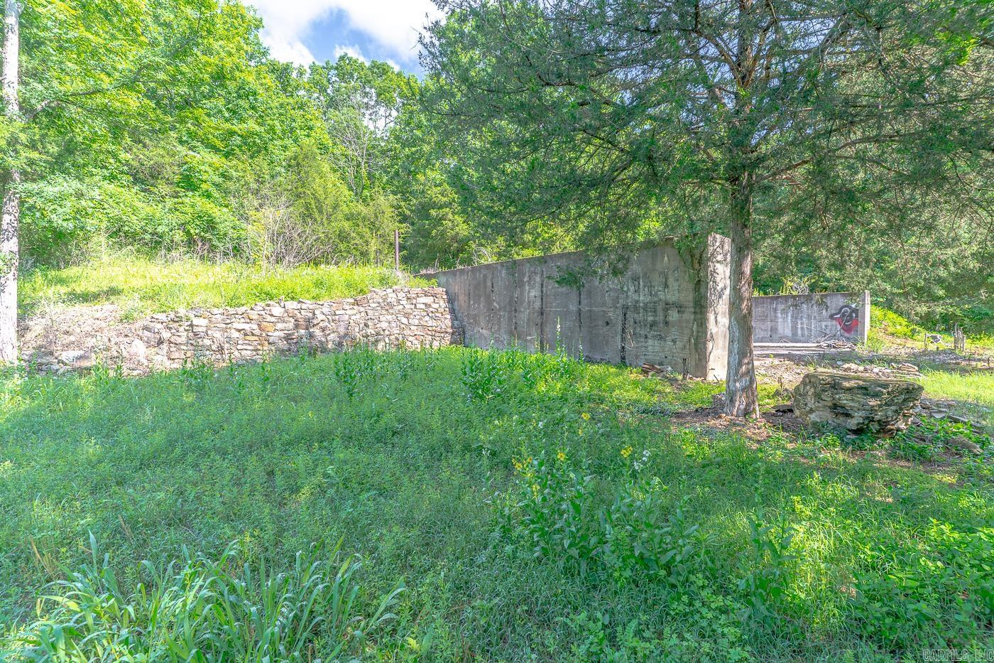 Mountain View First Stone - Land