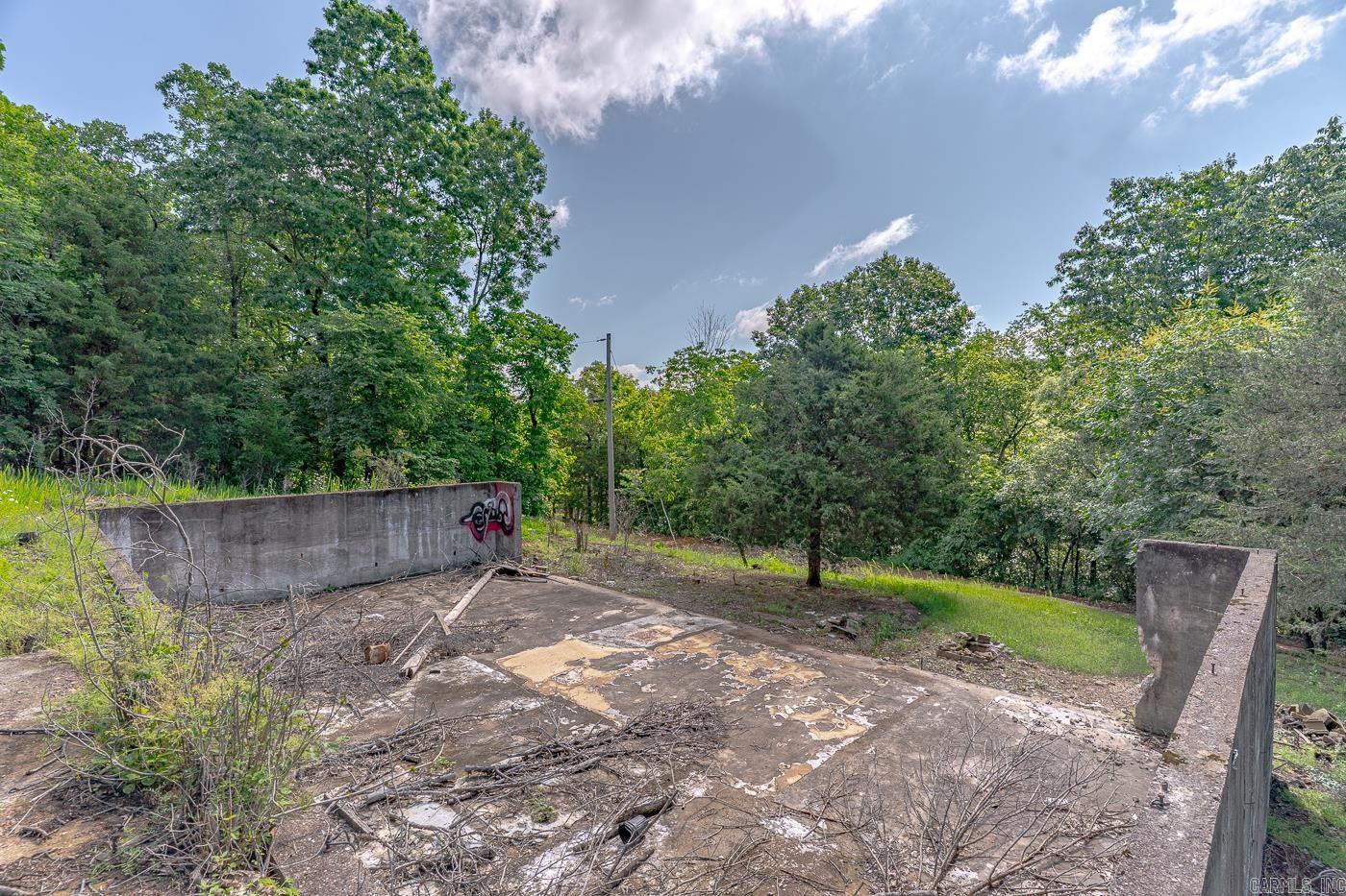 Mountain View First Stone - Land