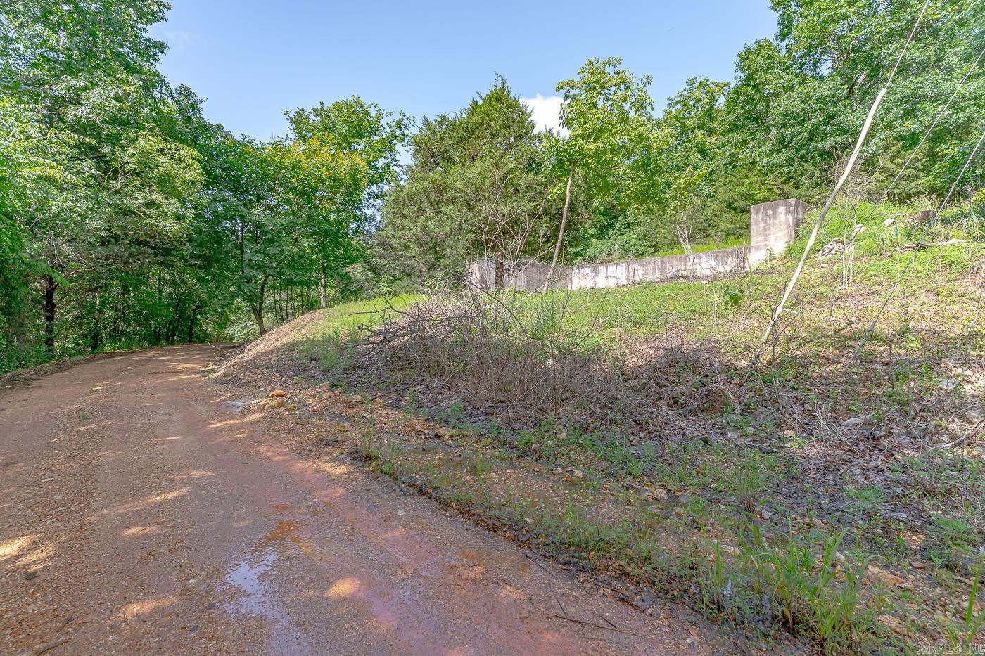 Mountain View First Stone - Land