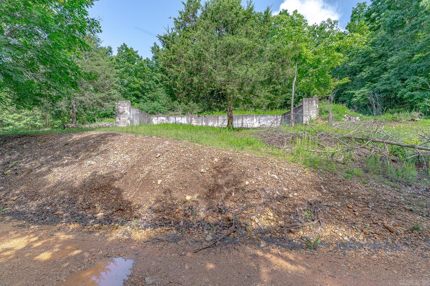 Mountain View First Stone - Land