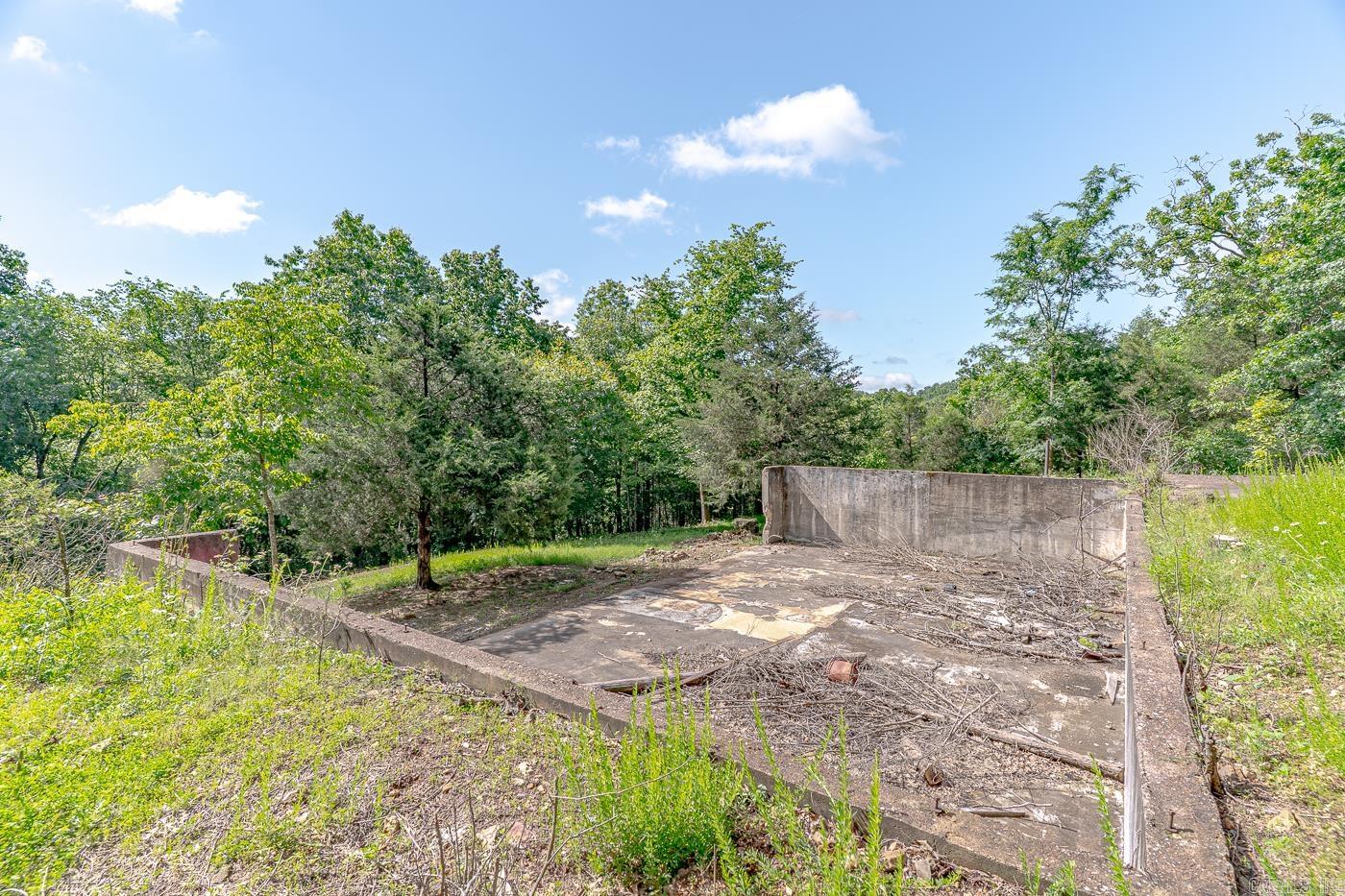 Mountain View First Stone - Land