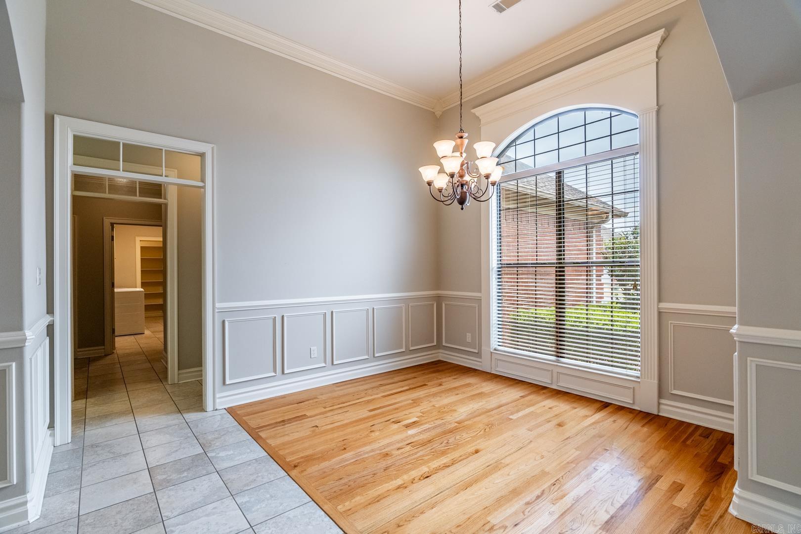 COUNTRY CLUB OF ARK THE - Residential