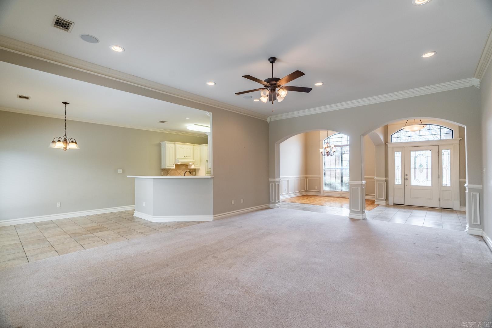 COUNTRY CLUB OF ARK THE - Residential