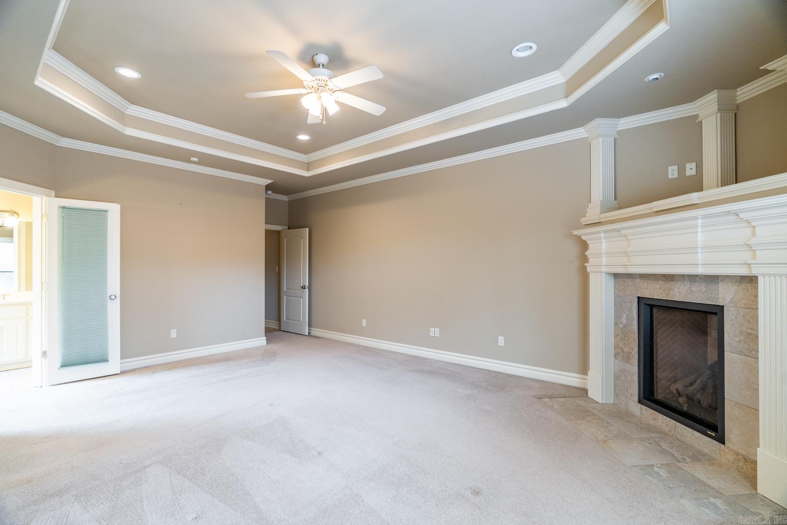 COUNTRY CLUB OF ARK THE - Residential