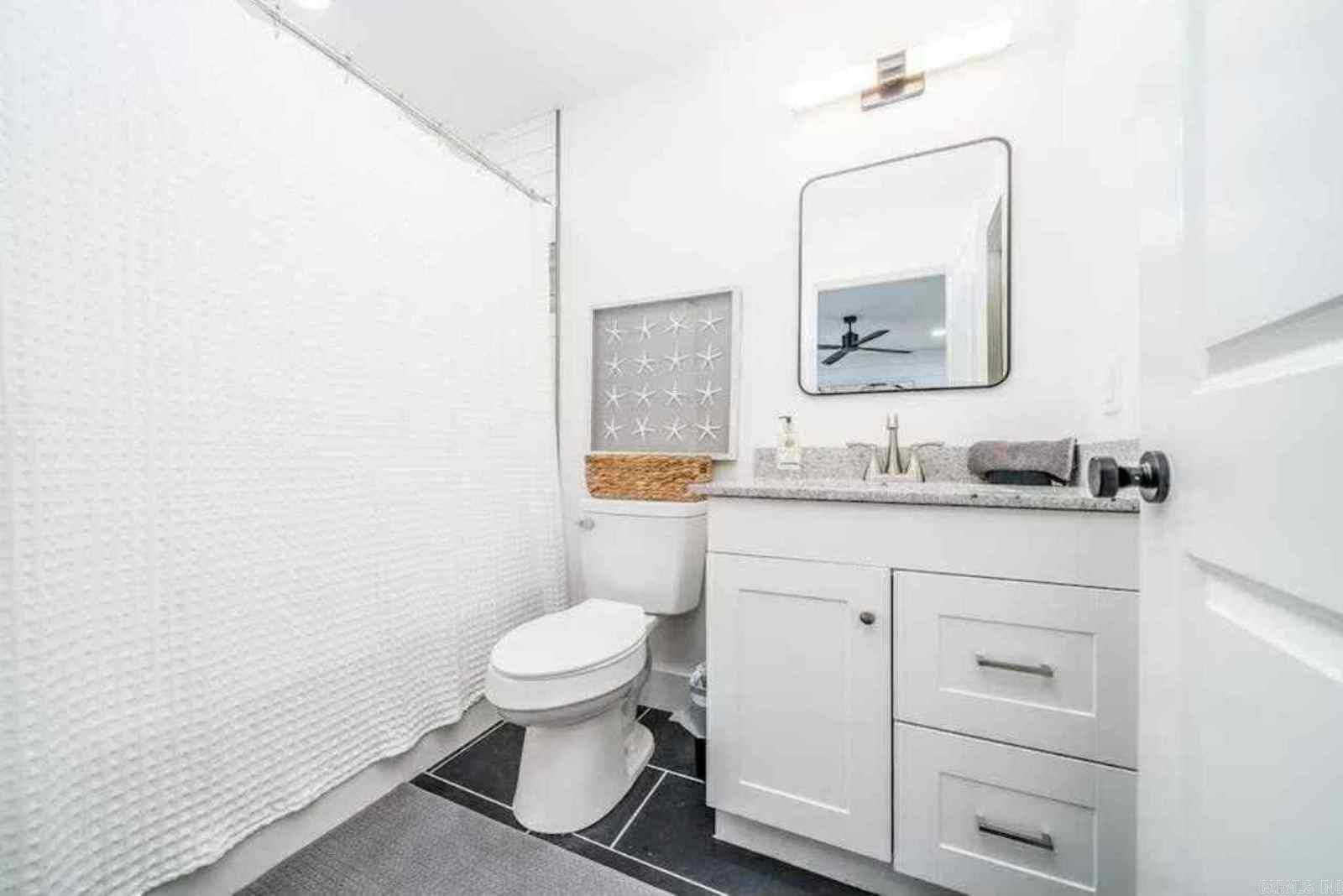 BROADVIEW EXTENSION - Residential