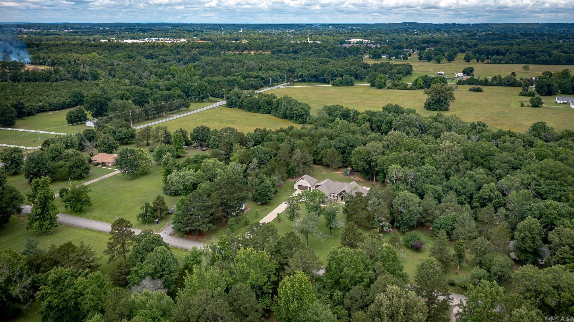 WESTERN OAKS - Residential