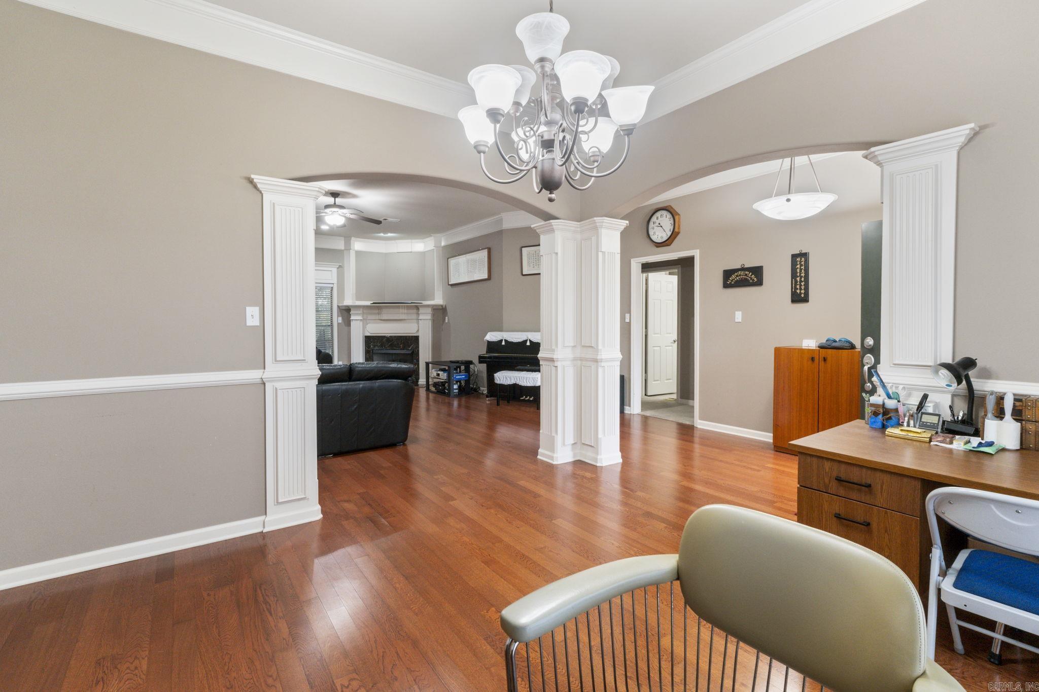 COUNTRY CLUB OF AR-QUARTERS ADDN - Residential