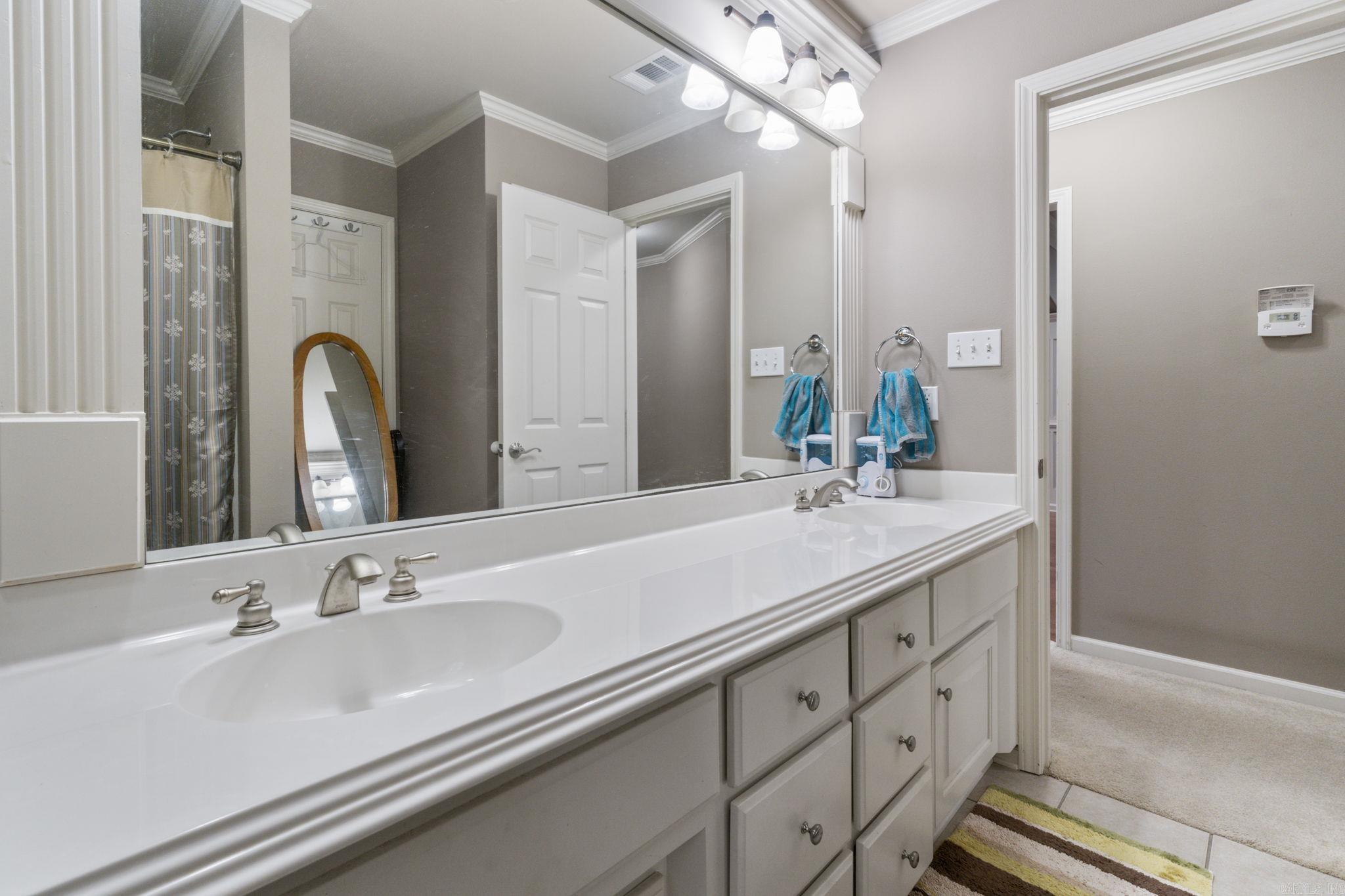 COUNTRY CLUB OF AR-QUARTERS ADDN - Residential