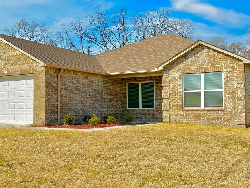 Welcome to this subdivision of Trammel Estates in the city of Sherwood, where this beautiful property offers not just 3 bedrooms, but also 2 bathrooms, along with a 14x7 uncovered patio, 60" fiberglass stand up shower in Master Bath, plumbing faucet upgrade 2, added cable jack, flush laminate bar top in Kitchen, raised ceilings in Living Areas per municipal requirements, Cheyenne style interior doors, baseboards level 2, full sod, microwave hood in Kitchen, smooth top range. 6 foot privacy fence, 4 side gutters all around and 2 car garage. PLEASE NOTE: The city that governs this home is SHERWOOD. The mailing address for this property is NORTH LITTLE ROCK because of ZIP Code placement.