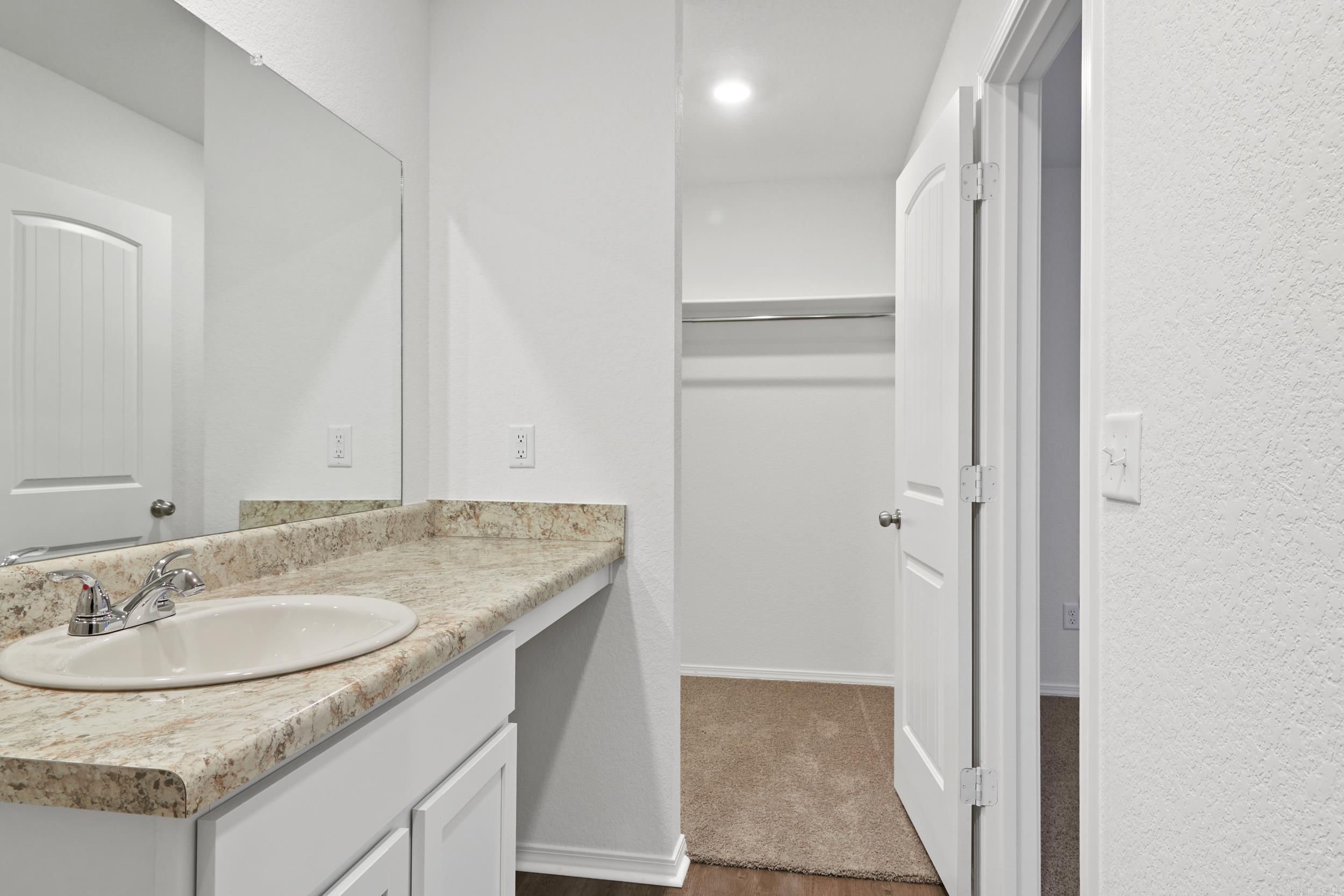 BELL VALLEY - Residential