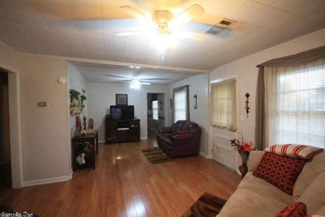 Simpson - Commercial Sale