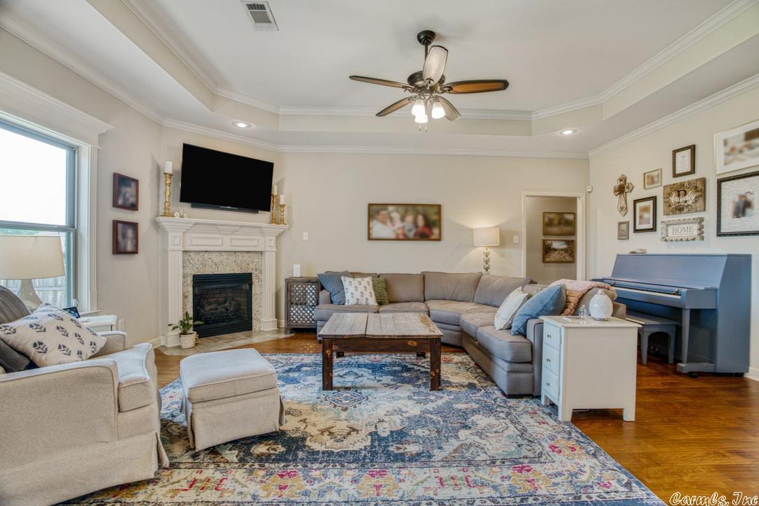 JAXON TERRACE - Residential