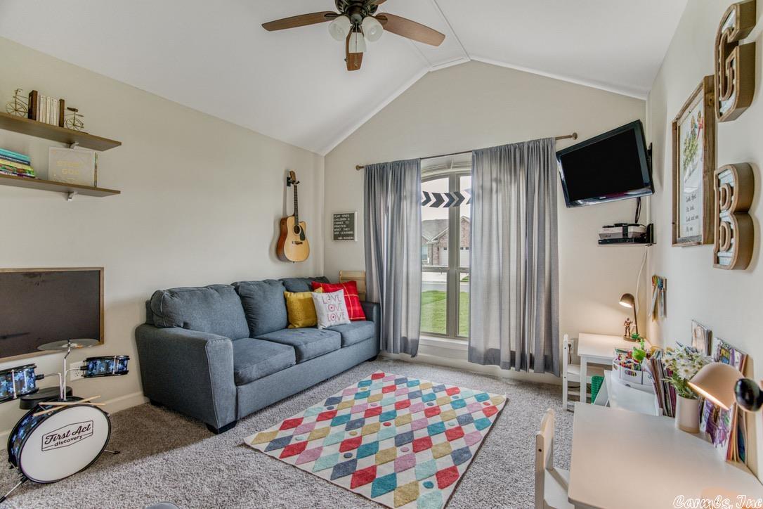 JAXON TERRACE - Residential