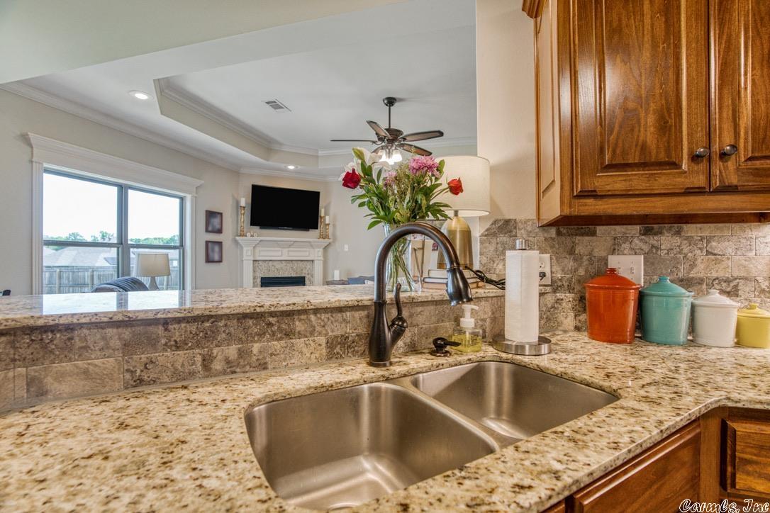 JAXON TERRACE - Residential