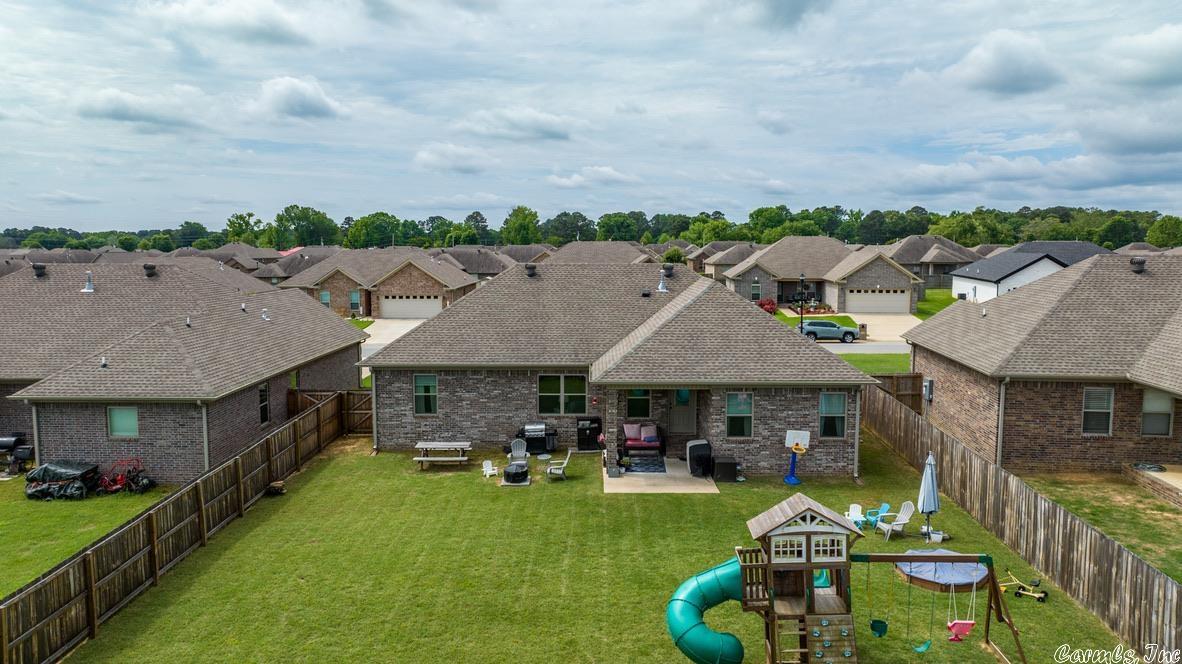 JAXON TERRACE - Residential