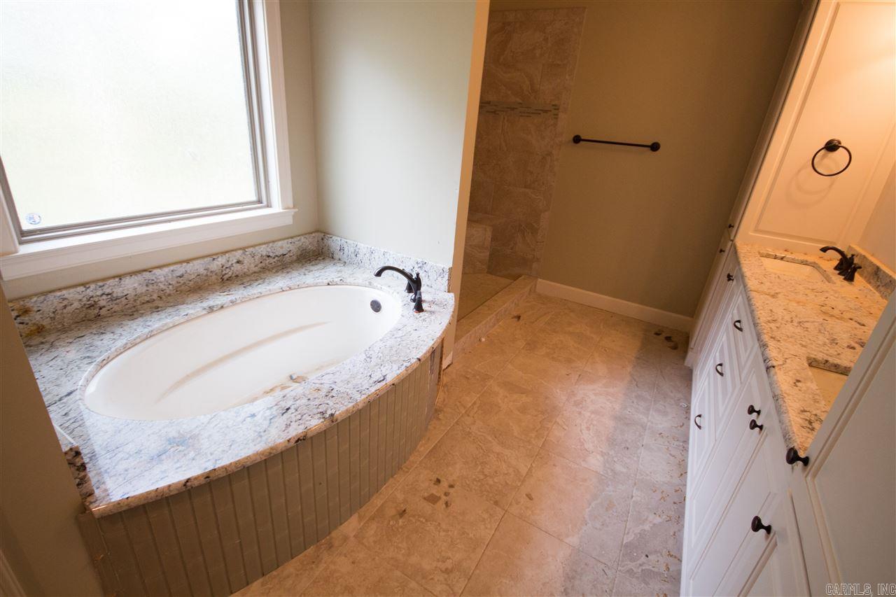 MAUMELLE VALLEY ESTATES - Residential