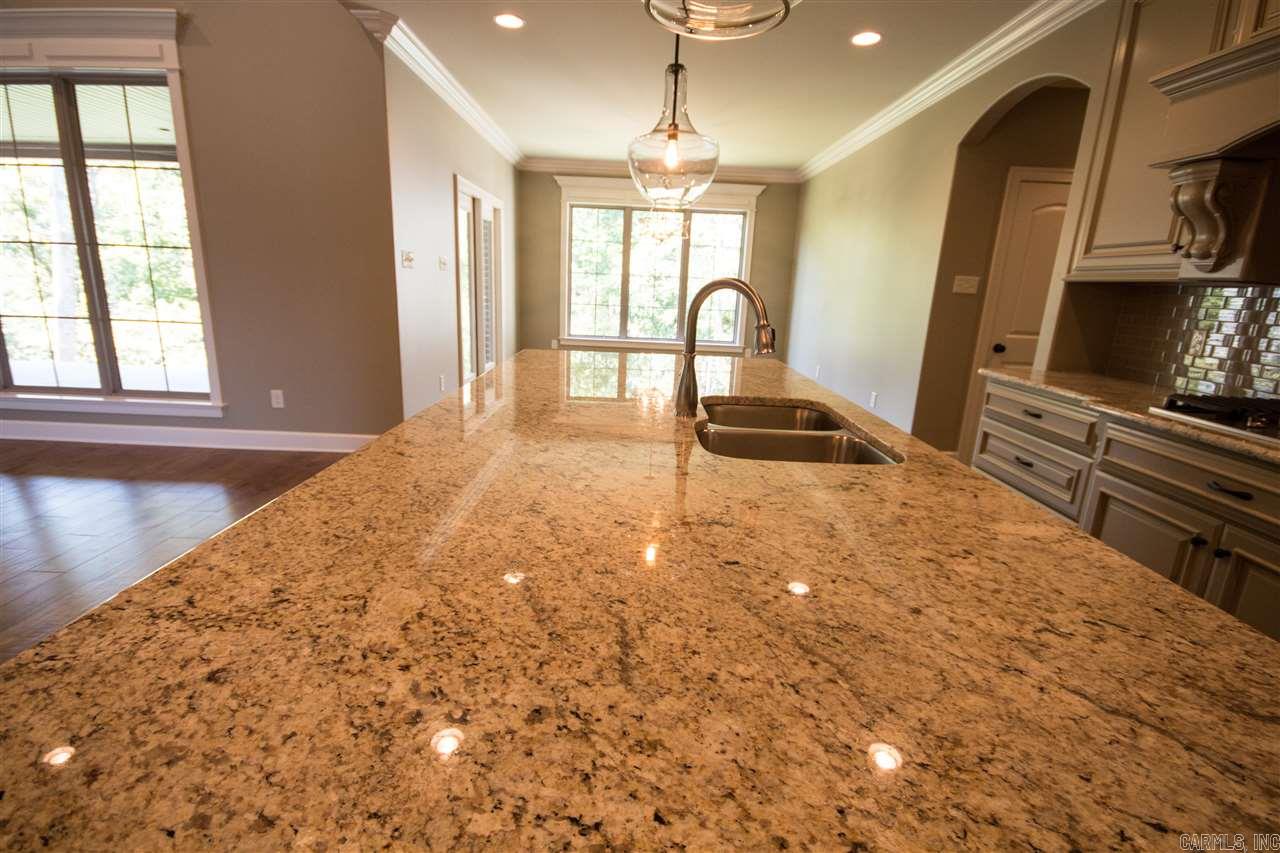 MAUMELLE VALLEY ESTATES - Residential