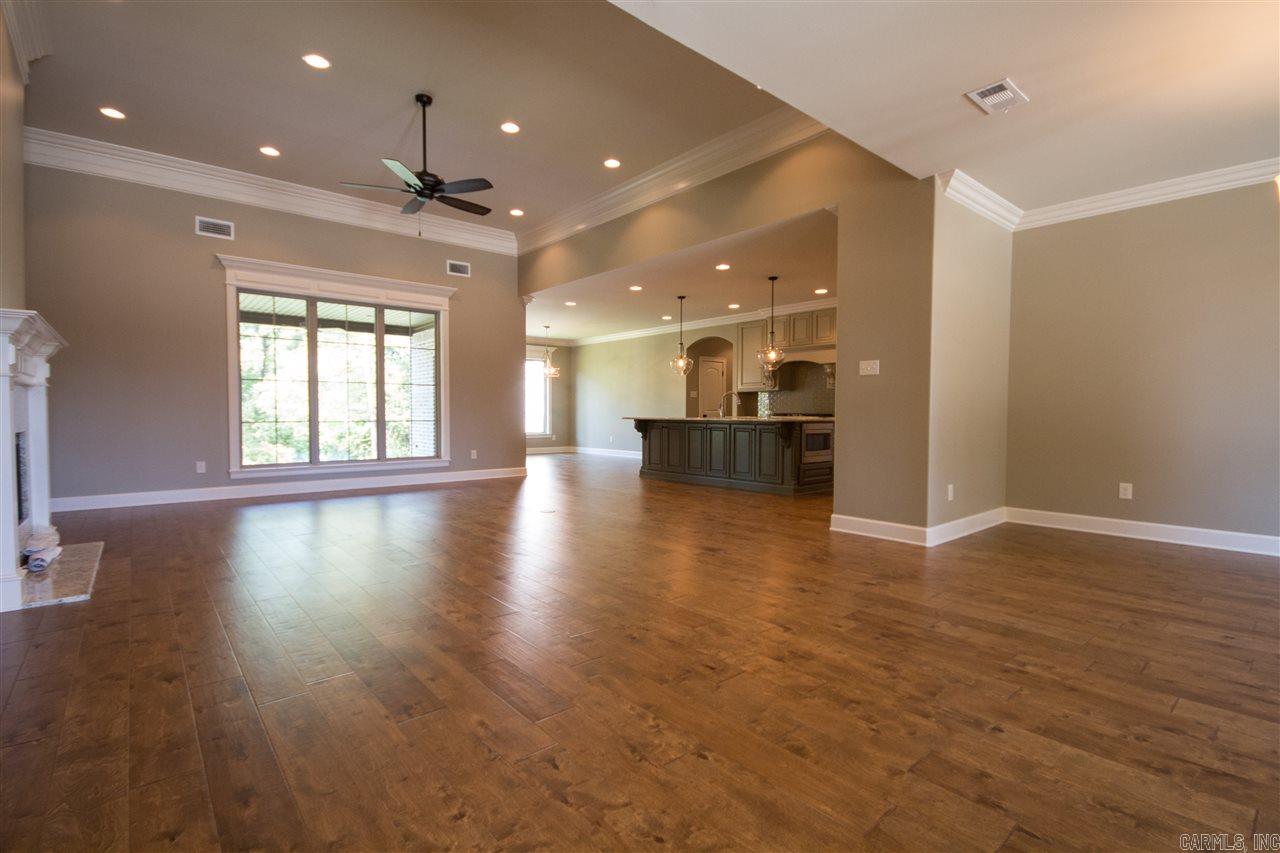 MAUMELLE VALLEY ESTATES - Residential