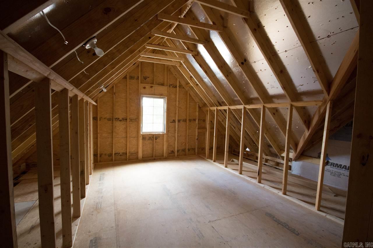 MAUMELLE VALLEY ESTATES - Residential