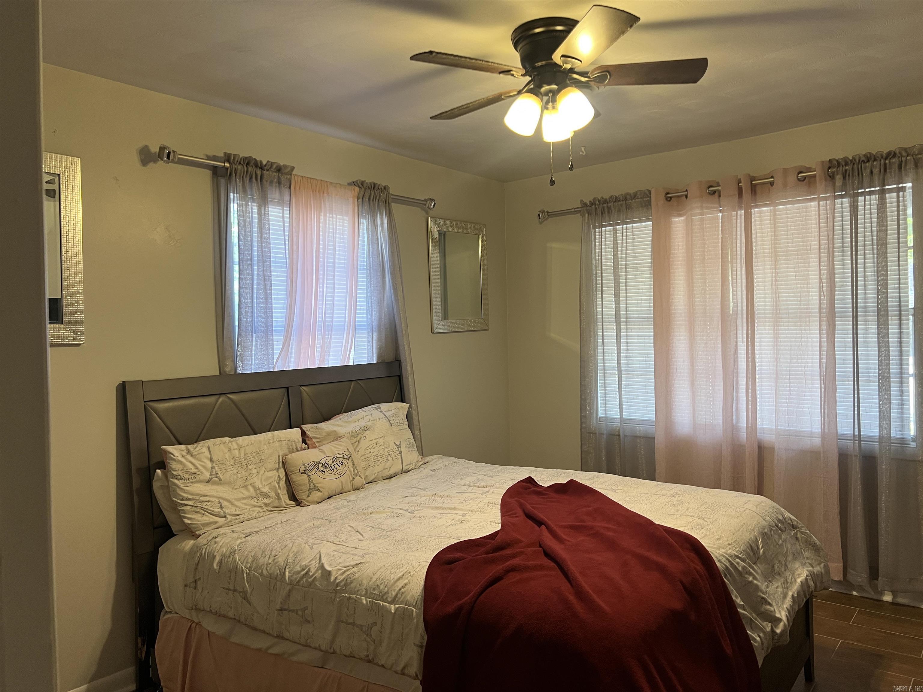 SHERWOOD FOREST ADD - Residential