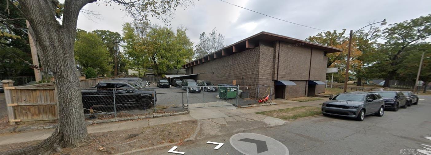 1518 S. Battery is 3 blocks East of Historic Central High School and two blocks South of Daisy Gatson Bates Drive (aka 14th Street. This is a strategic hard corner property featuring 15 on site parking spaces and is prime for adaptive re-use into many General Office Uses that the O-3 Zoning provides. It would also make a great Church since it does have a sanctuary. The property is currently used as a funeral home. The business is re-locating.