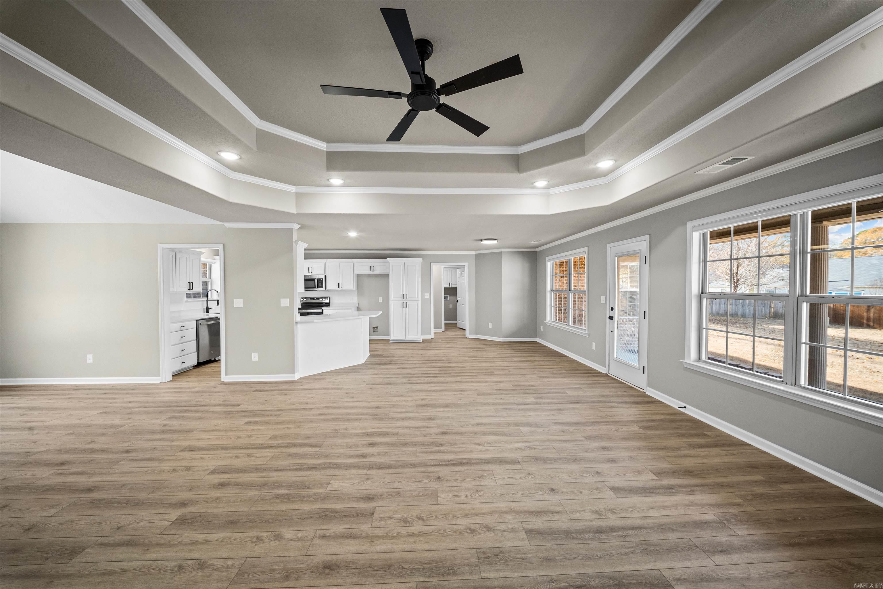 LEXINGTON PARK - Residential