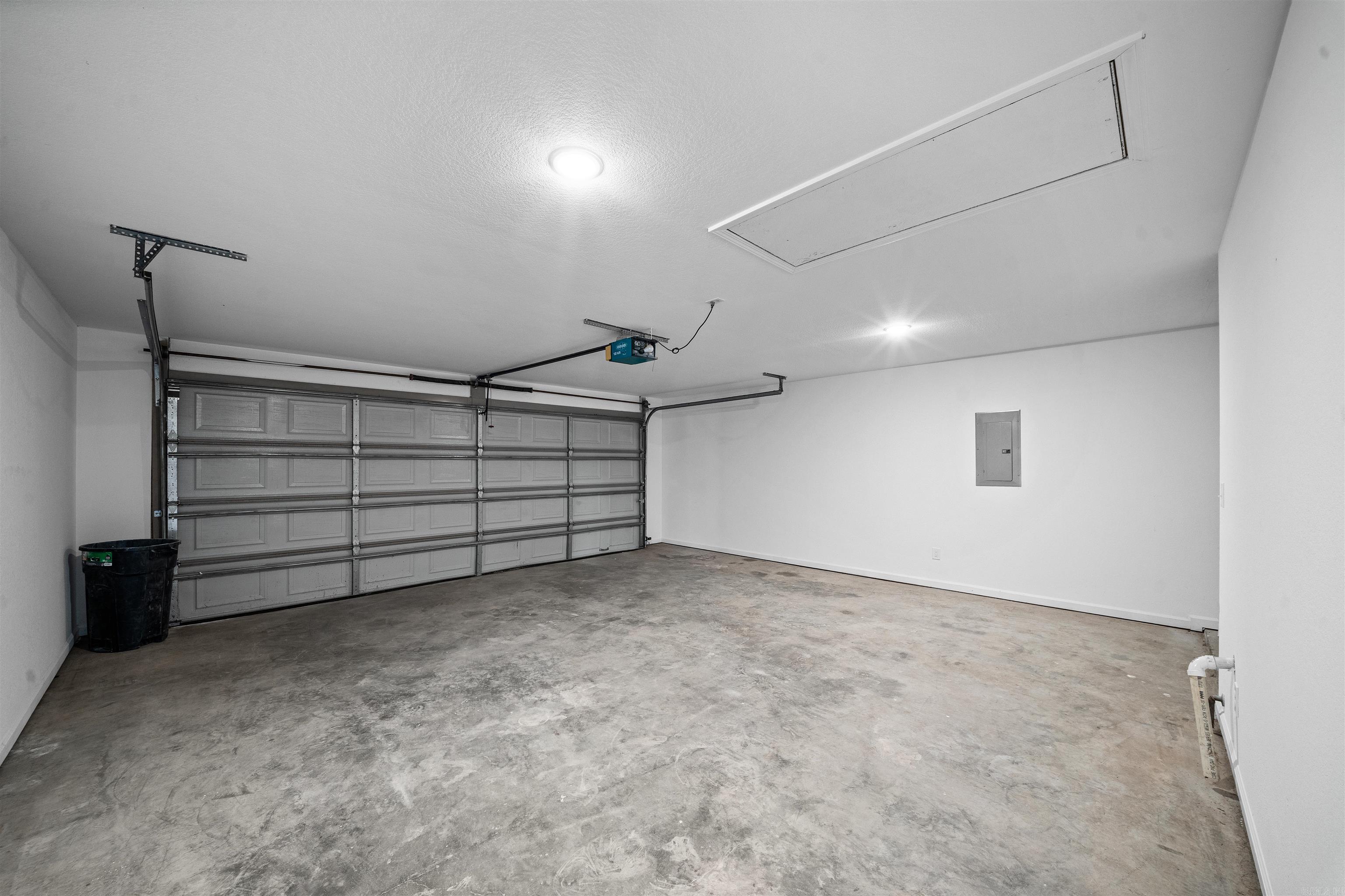 LEXINGTON PARK - Residential