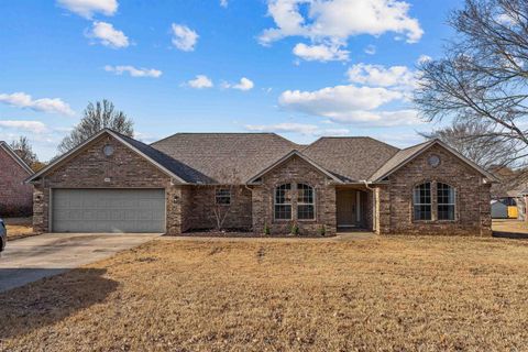 Photo of 3819 S Shobe Rd Rd, Bryant, AR 72022 (MLS # 25049612)