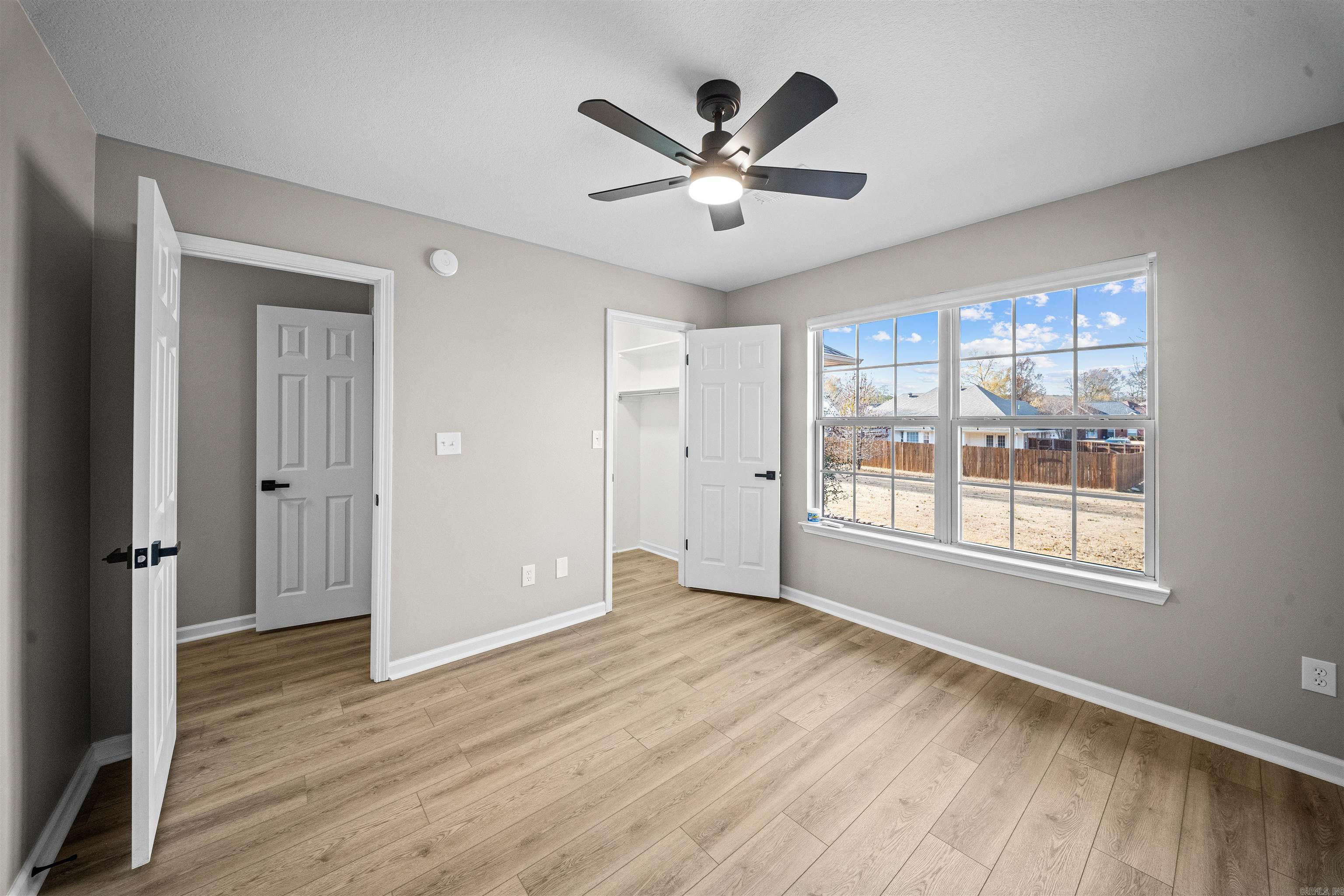 LEXINGTON PARK - Residential