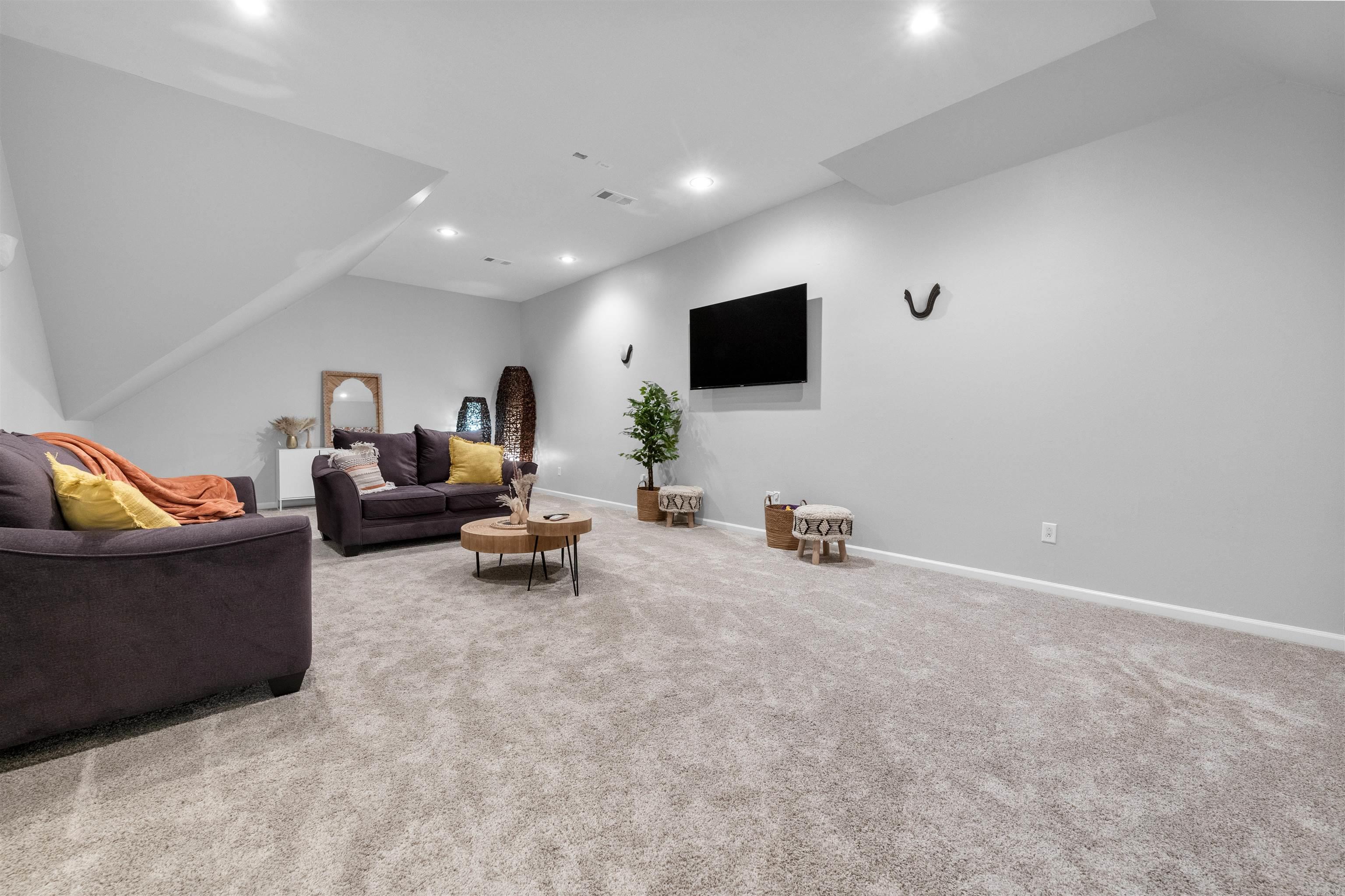 Mound Lake II - Residential