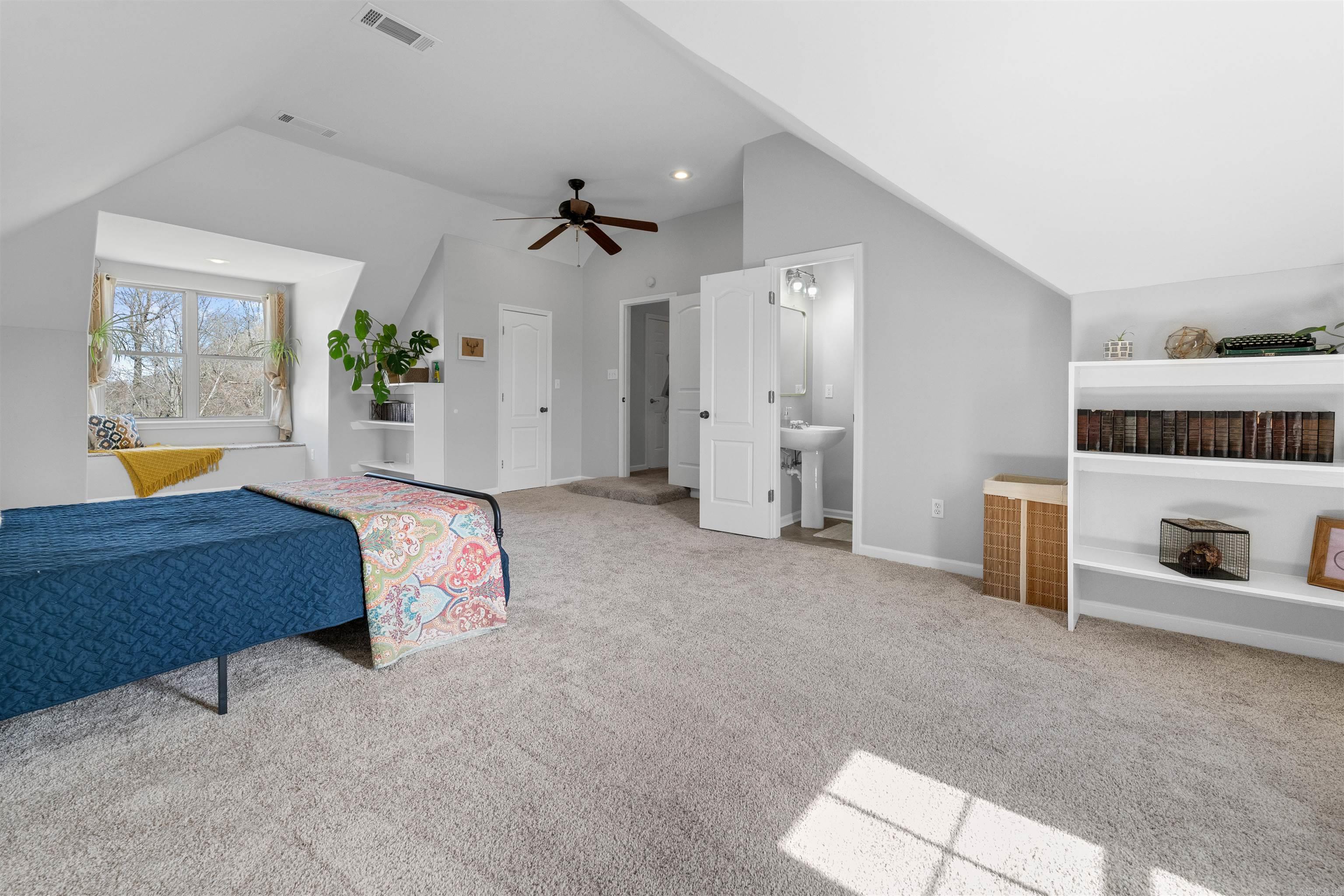 Mound Lake II - Residential