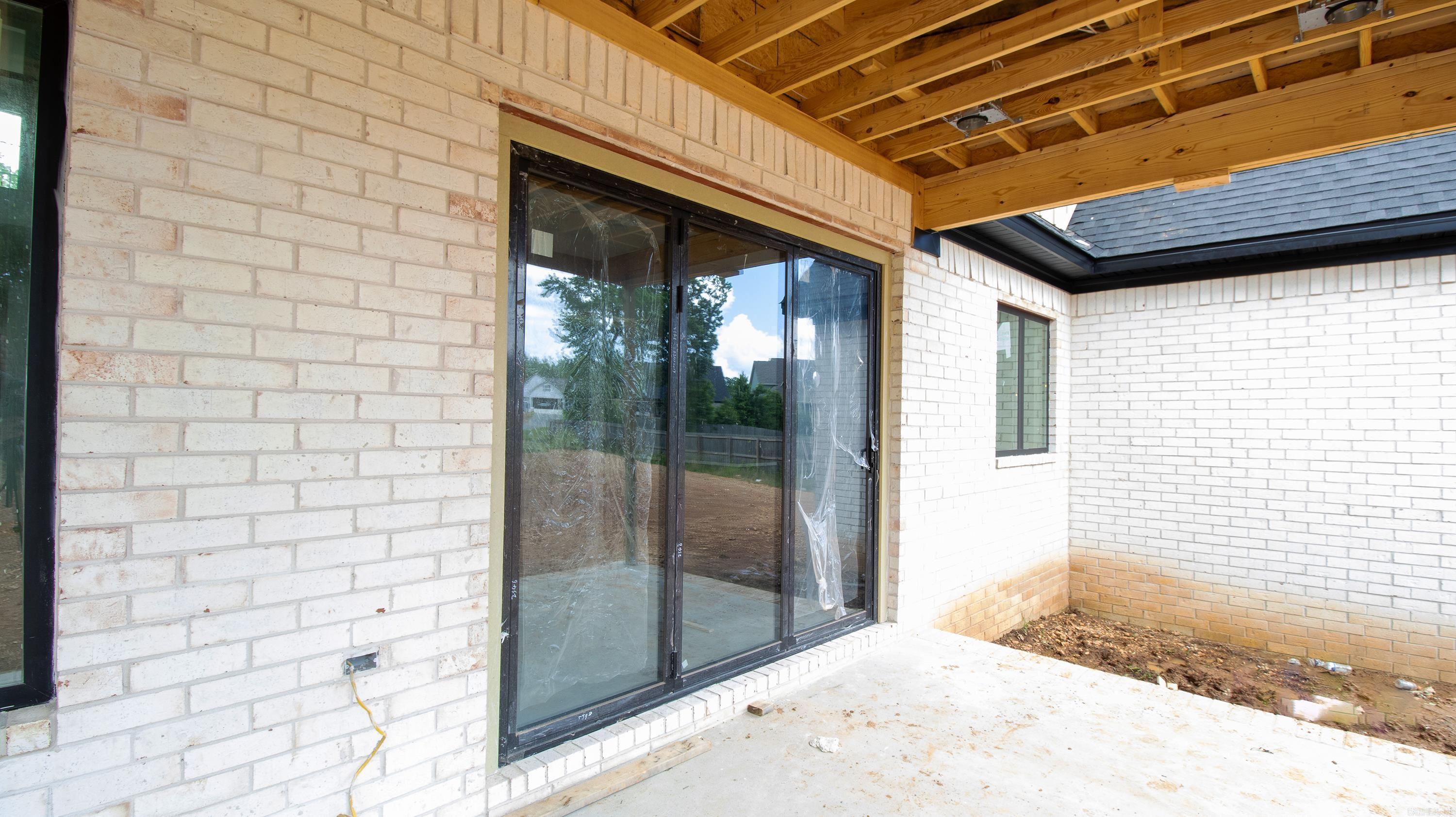 NORTH SHORE @ HURRICANE LAKE EST - Residential