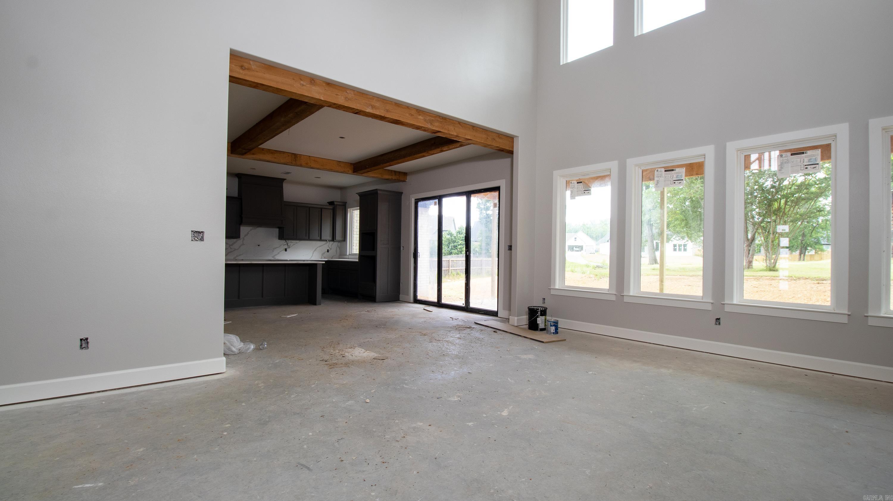 NORTH SHORE @ HURRICANE LAKE EST - Residential
