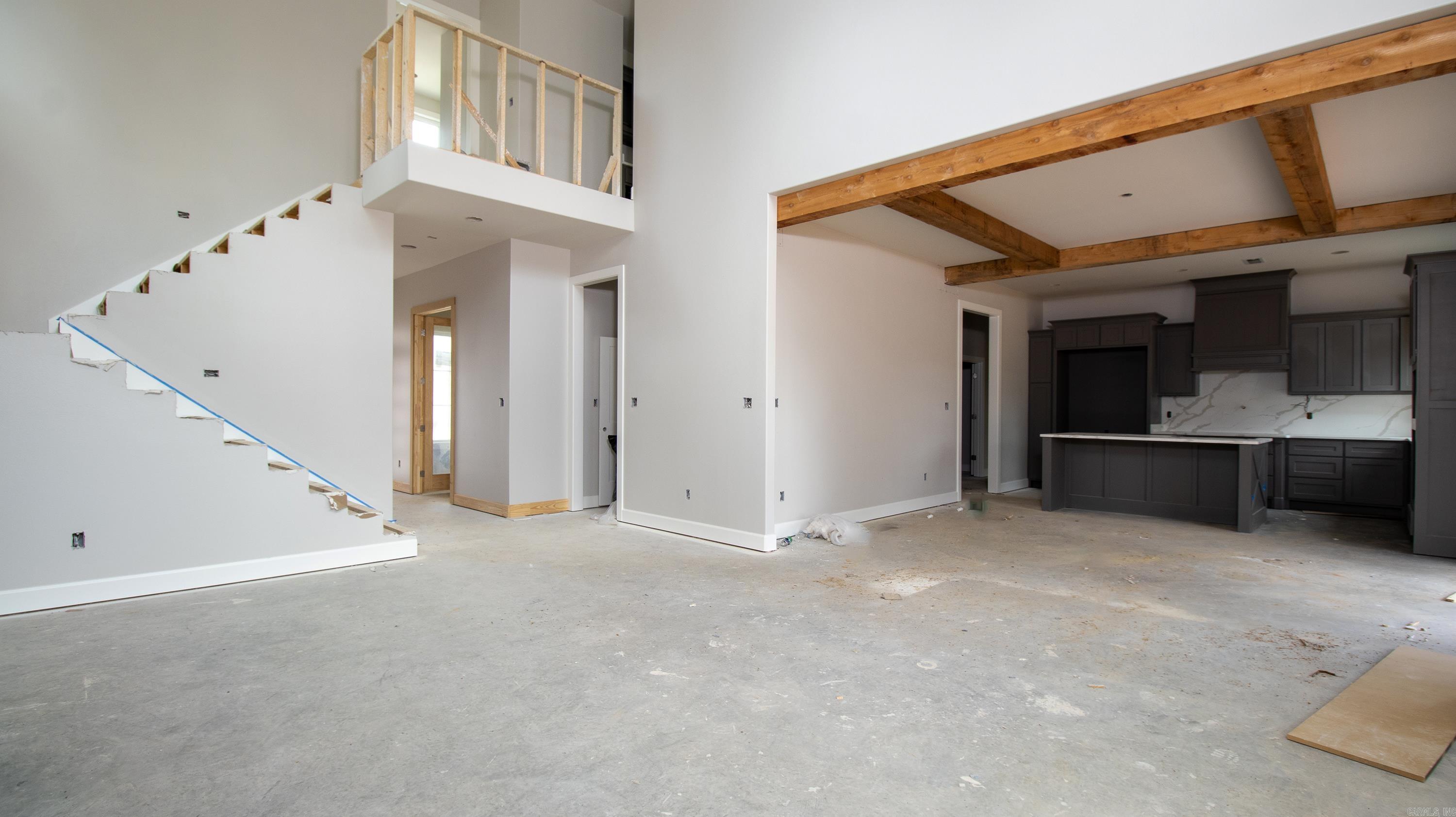 NORTH SHORE @ HURRICANE LAKE EST - Residential