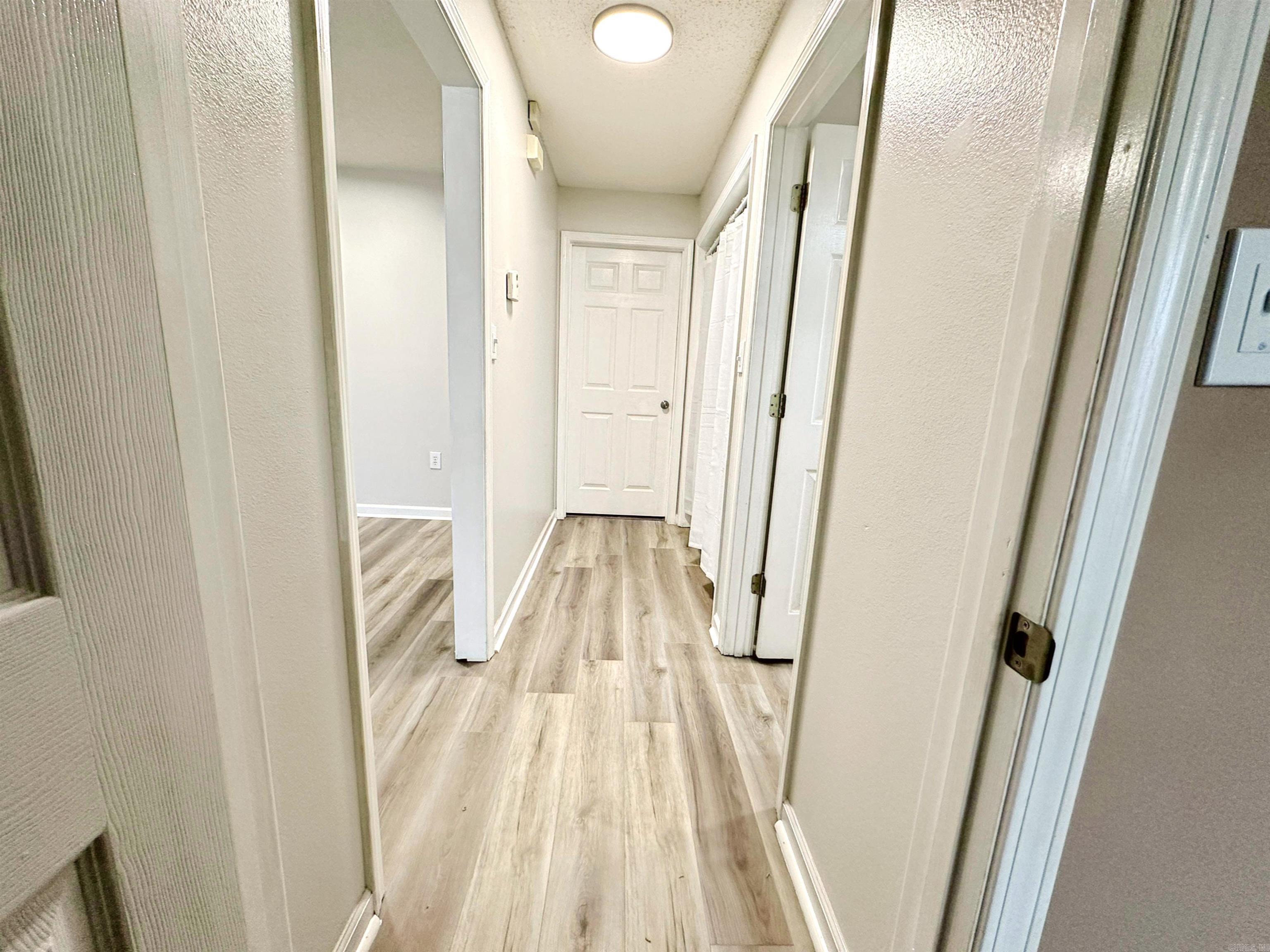 FIELDS FARM - Residential